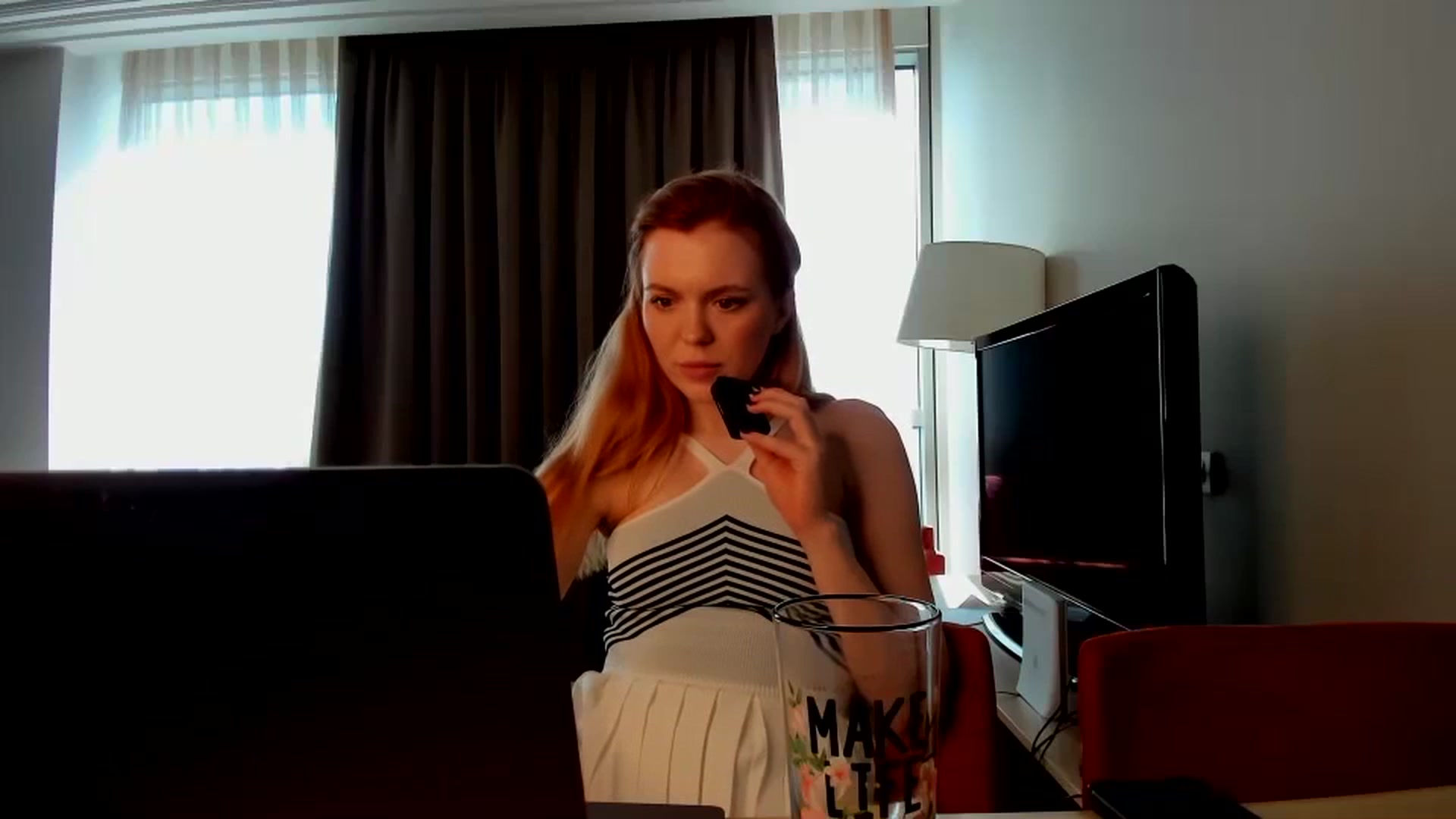 Gallery image thumbnail from Yasmean's myfreecams stream on, 08/26/2023, 08:19 image 8 of 20