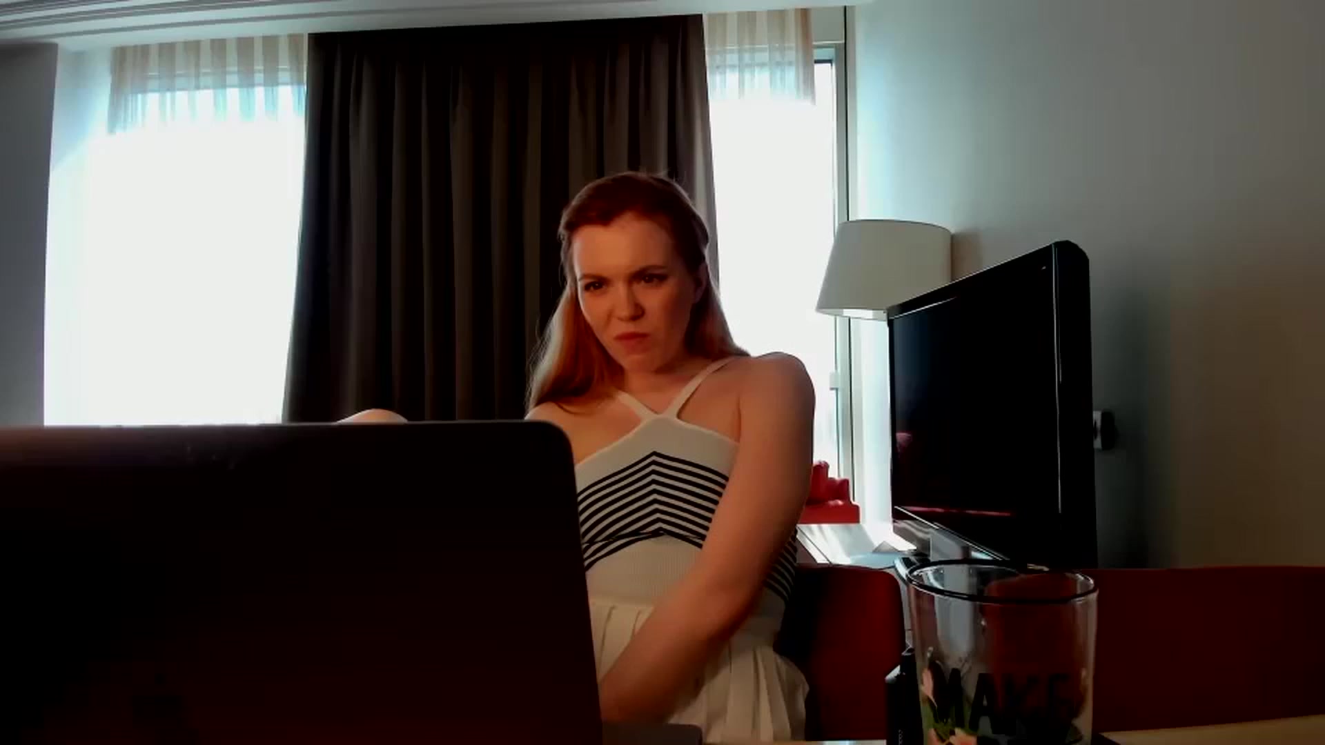 Gallery image thumbnail from Yasmean's myfreecams stream on, 08/26/2023, 08:19 image 6 of 20