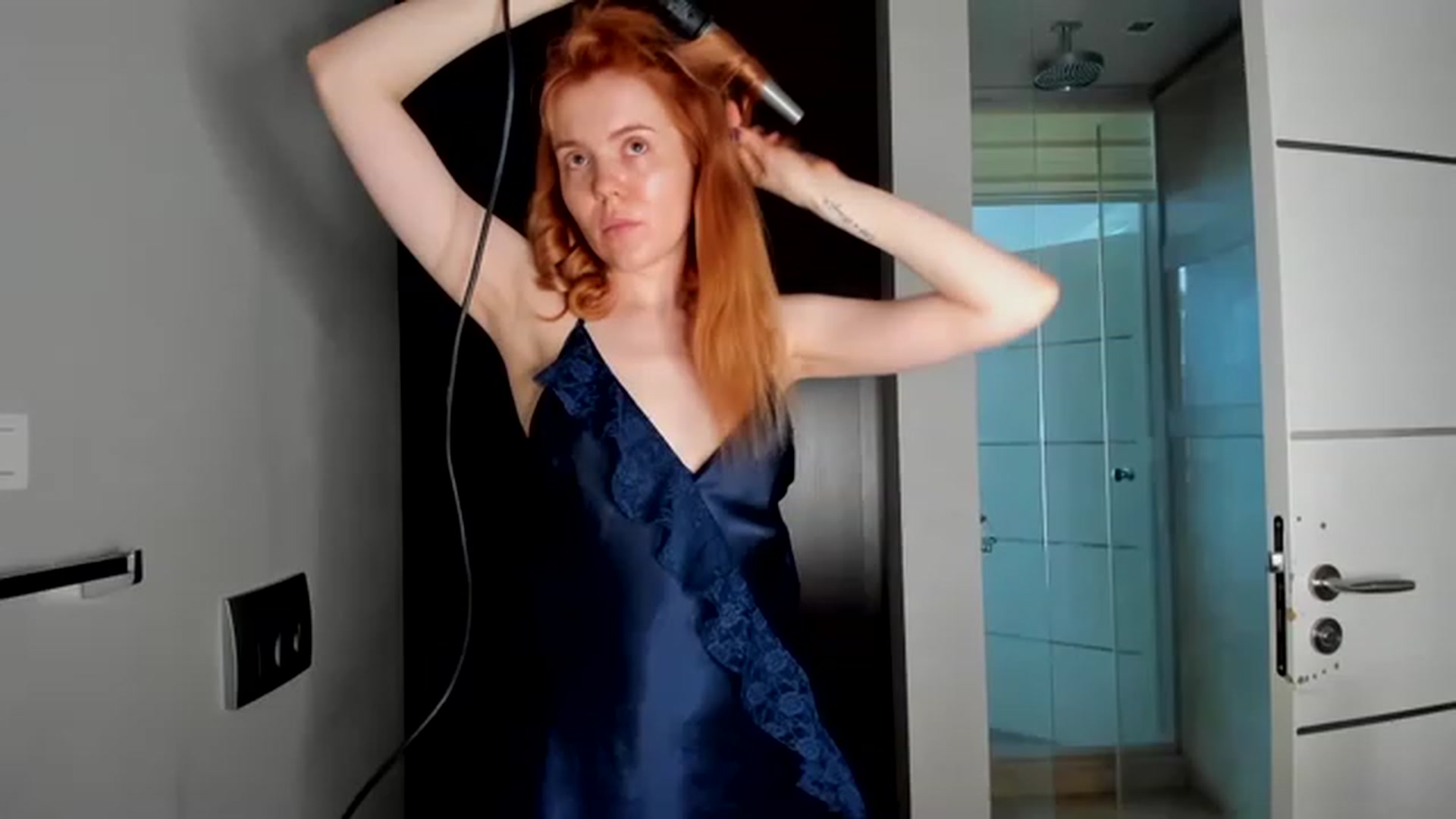 Gallery image thumbnail from Yasmean's myfreecams stream on, 08/27/2023, 10:13 image 1 of 20