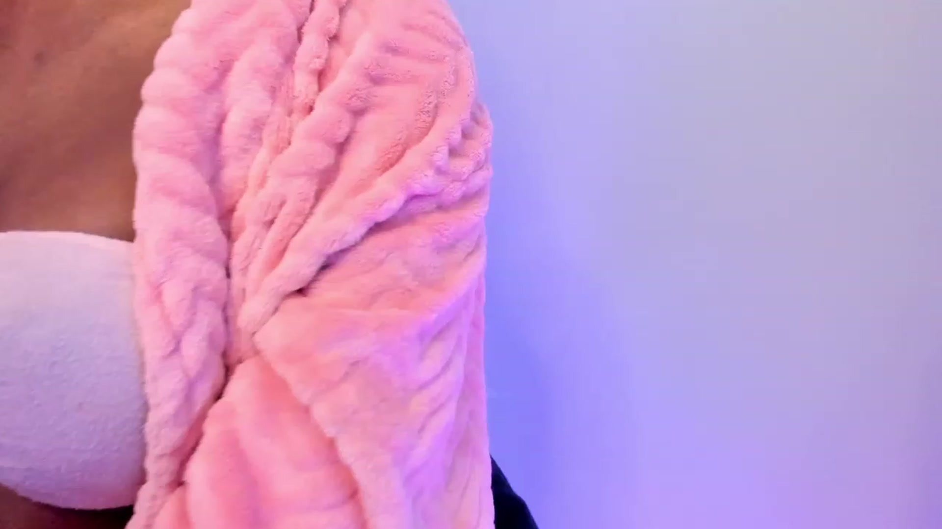 Gallery image thumbnail from Yasmeen_Dream's myfreecams stream on, 01/16/2023, 14:19 image 19 of 20