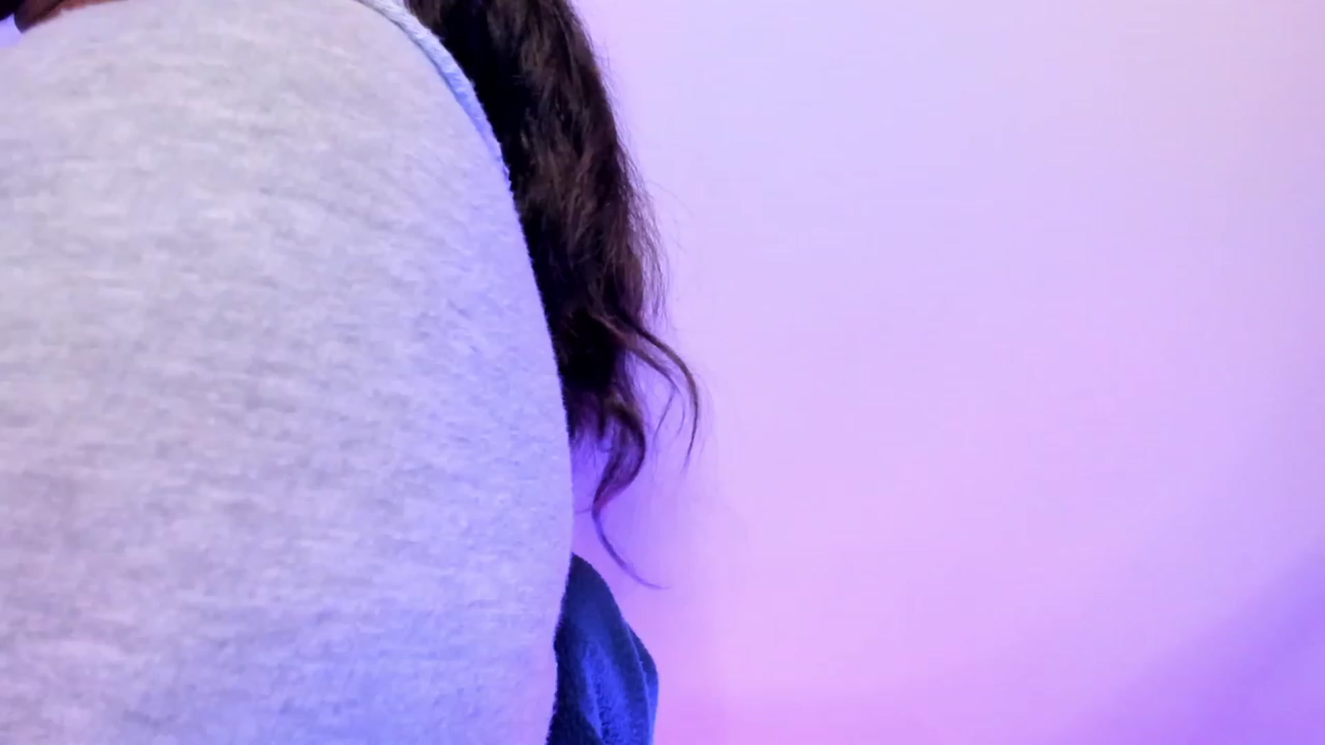 Gallery image thumbnail from Yasmeen_Dream's myfreecams stream on, 01/17/2023, 12:30 image 12 of 20