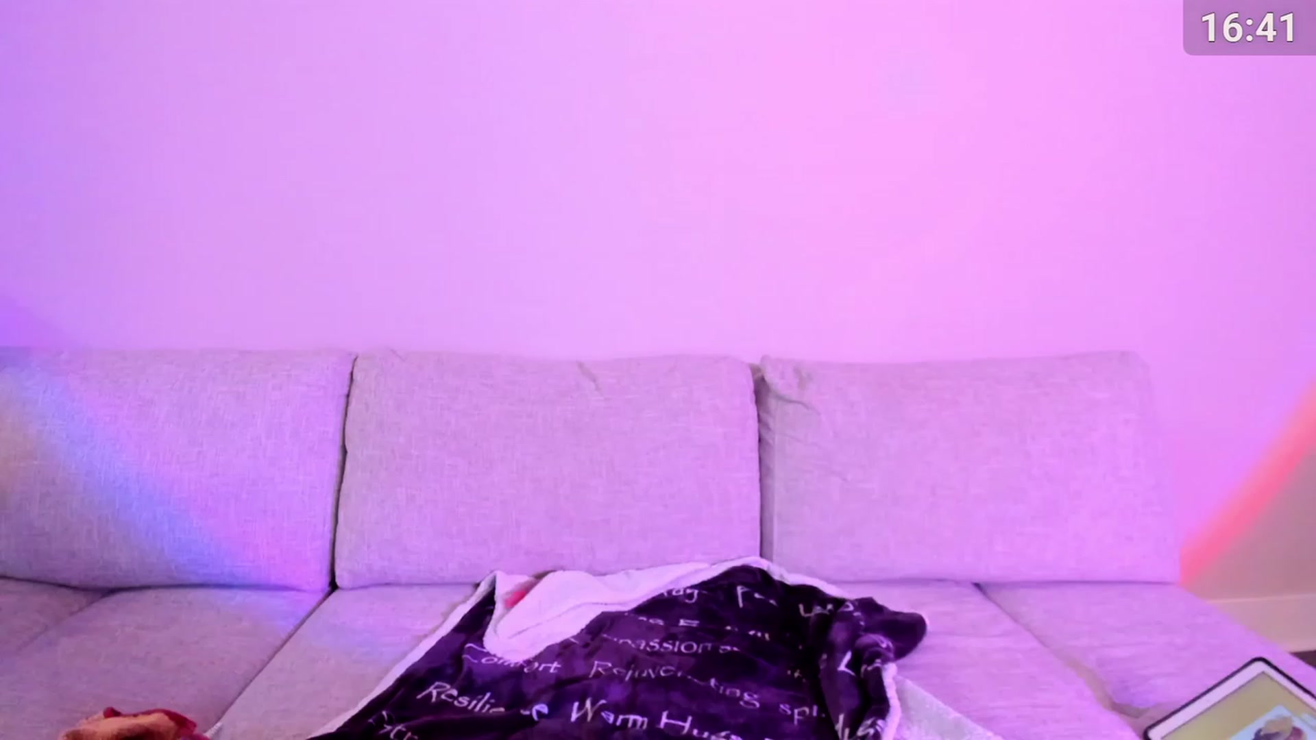 Gallery image thumbnail from Yasmeen_Dream's myfreecams stream on, 02/07/2023, 09:31 image 12 of 20