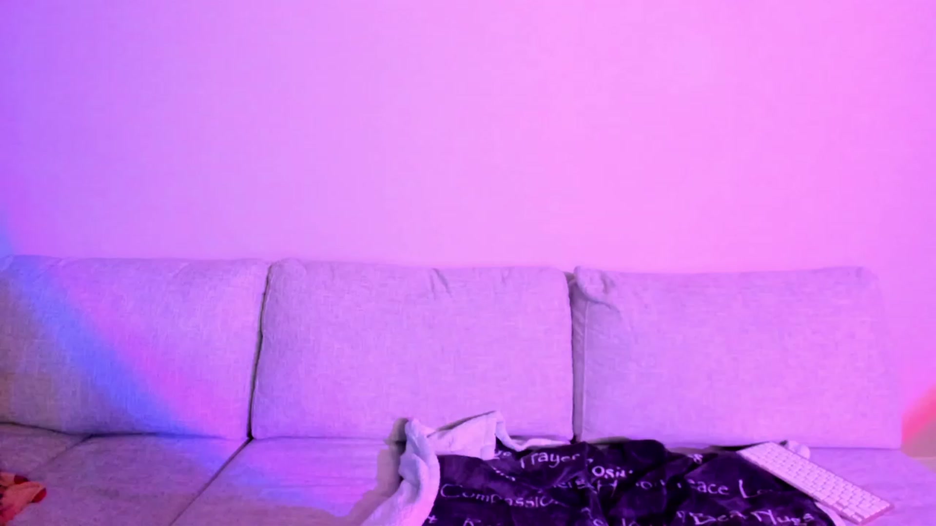 Gallery image thumbnail from Yasmeen_Dream's myfreecams stream on, 02/07/2023, 10:40 image 17 of 20
