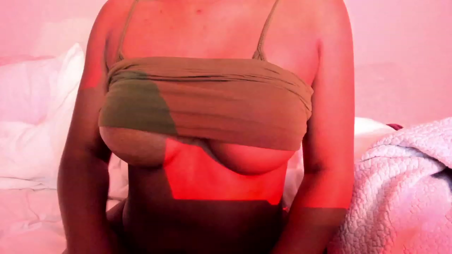 Gallery image thumbnail from Yasmeen_Dream's myfreecams stream on, 02/13/2023, 02:34 image 13 of 20