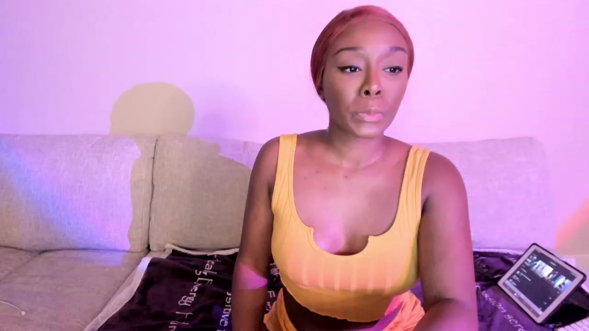 Gallery image thumbnail from Yasmeen_Dream's myfreecams stream on, 02/14/2023, 09:50 image 19 of 20
