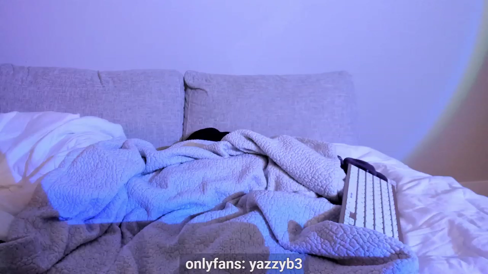 Gallery image thumbnail from Yasmeen_Dream's myfreecams stream on, 02/17/2023, 12:12 image 10 of 20