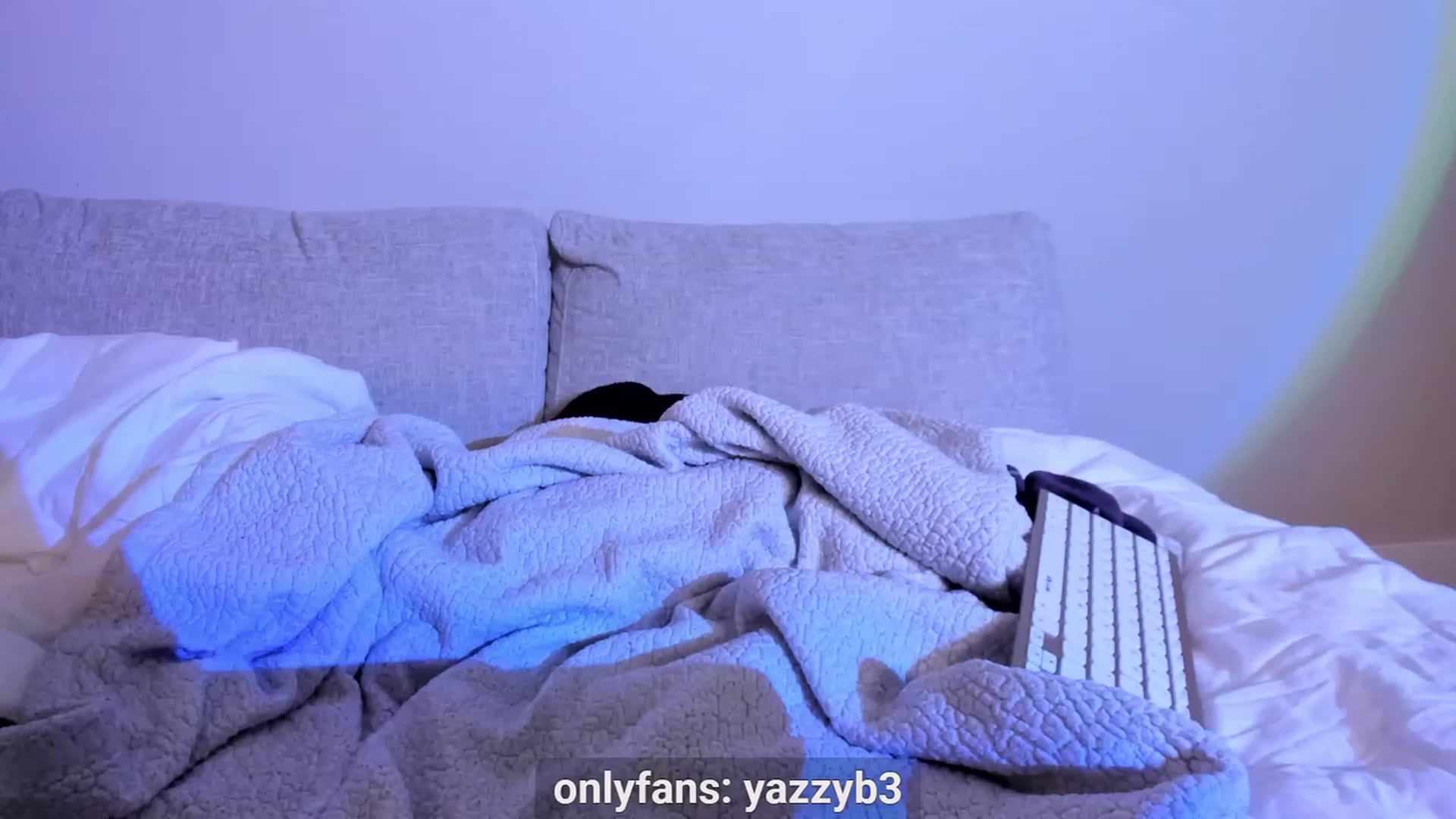 Gallery image thumbnail from Yasmeen_Dream's myfreecams stream on, 02/17/2023, 12:12 image 16 of 20
