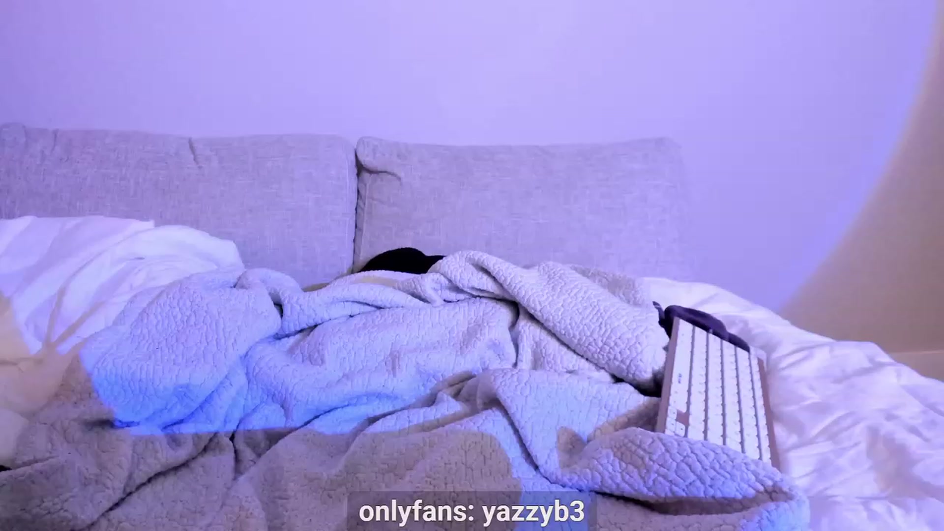 Gallery image thumbnail from Yasmeen_Dream's myfreecams stream on, 02/17/2023, 13:17 image 4 of 20