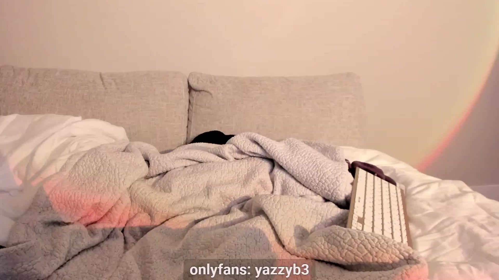 Gallery image thumbnail from Yasmeen_Dream's myfreecams stream on, 02/17/2023, 13:17 image 7 of 20