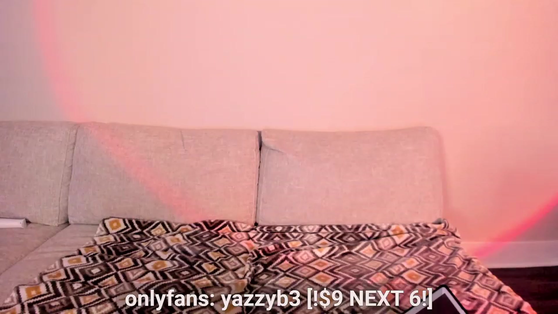 Gallery image thumbnail from Yasmeen_Dream's myfreecams stream on, 03/02/2023, 03:32 image 7 of 20