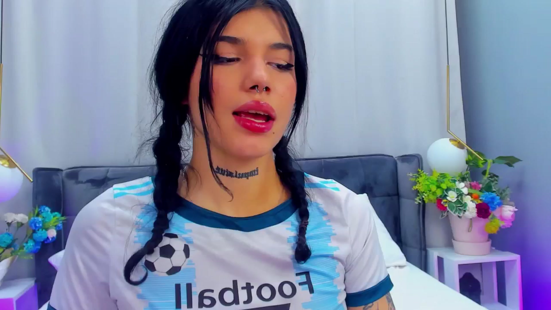 Gallery image thumbnail from YasminStorm's myfreecams stream on, 11/24/2025, 12:15 image 8 of 20