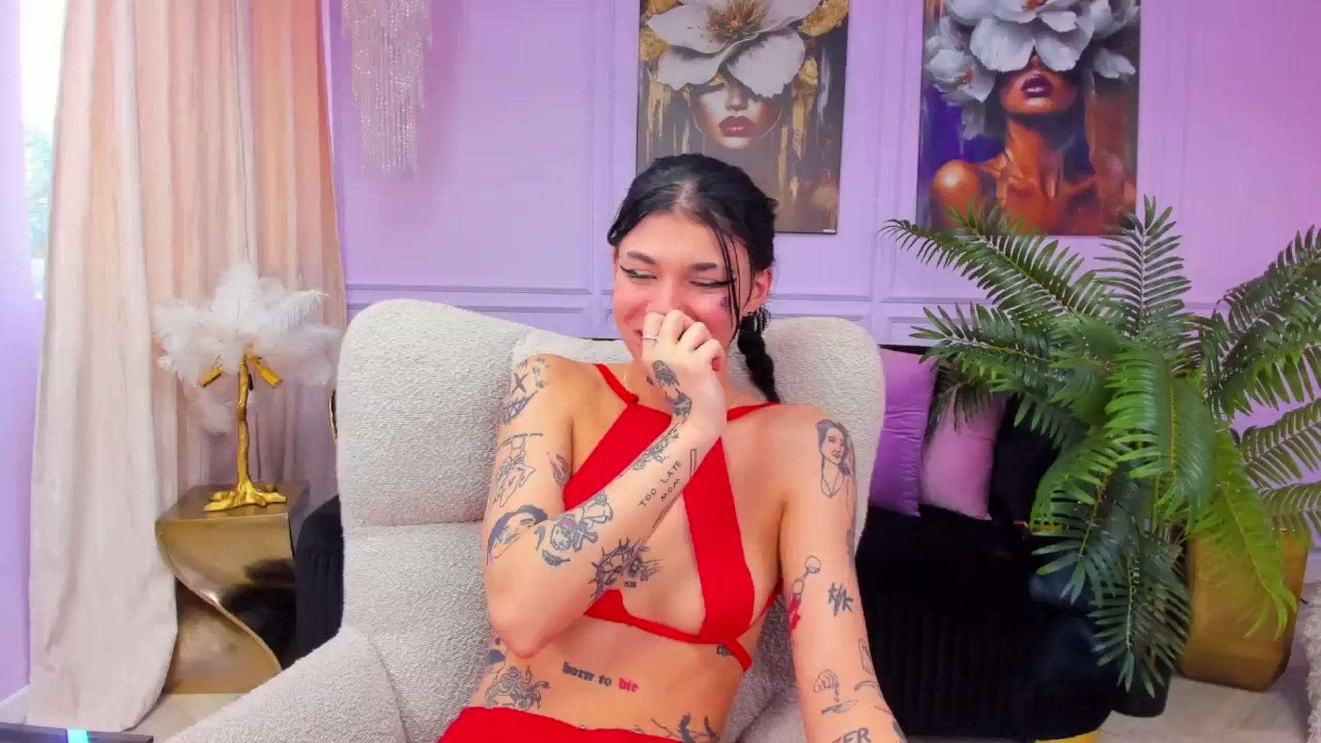 Gallery image thumbnail from YasminStorm's myfreecams stream on, 12/11/2025, 12:00 image 17 of 20