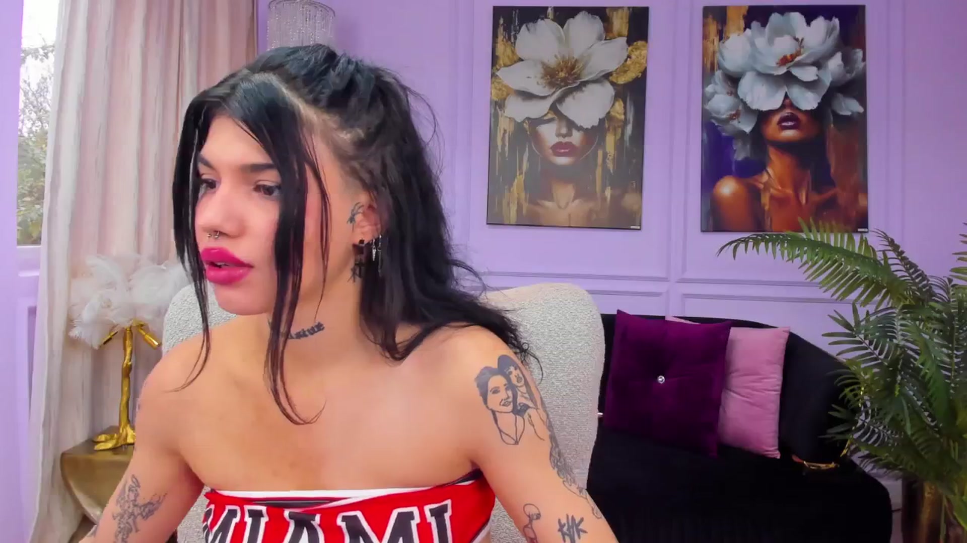 Gallery image thumbnail from YasminStorm's myfreecams stream on, 12/23/2025, 10:16 image 14 of 20
