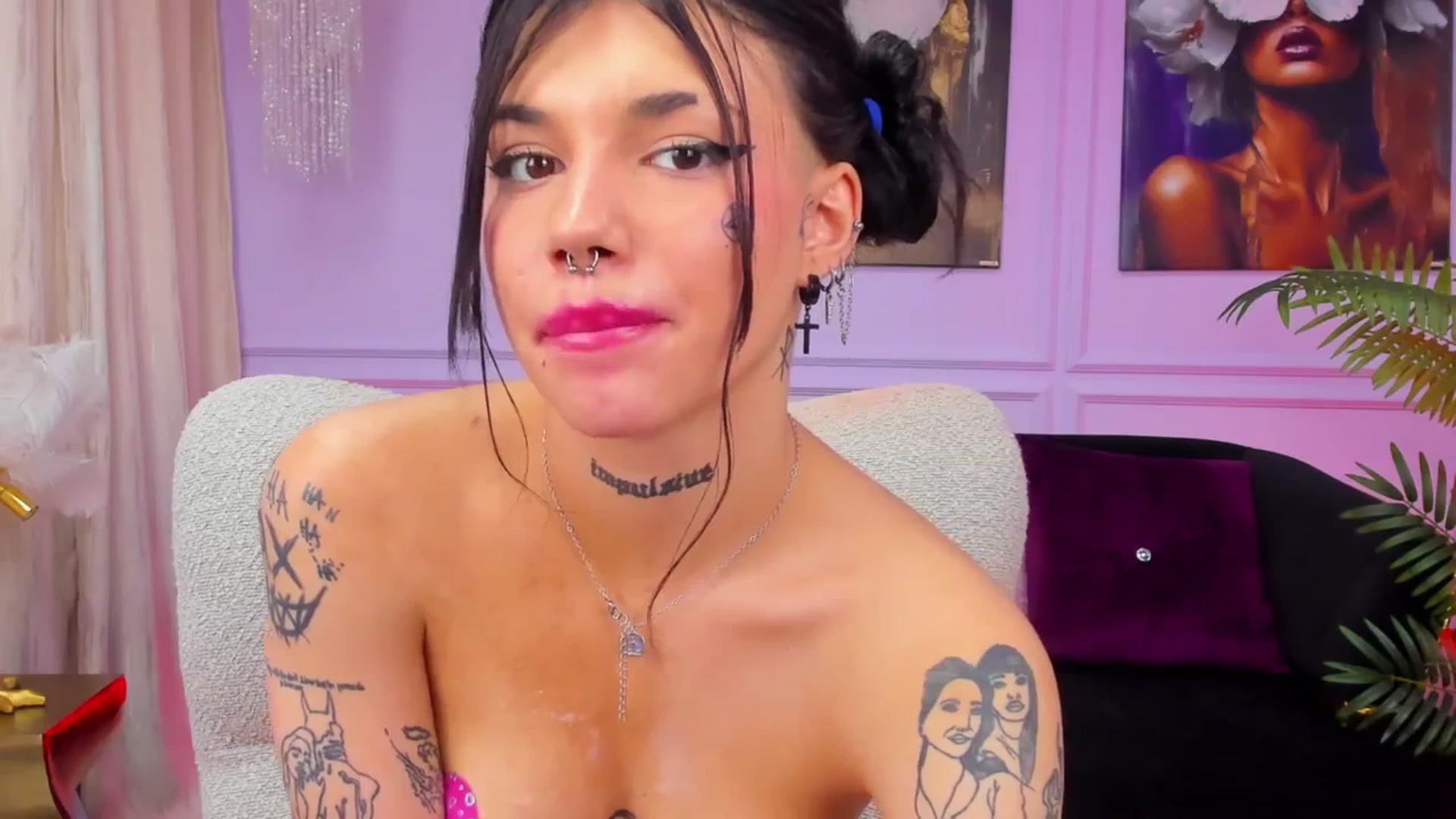Gallery image thumbnail from YasminStorm's myfreecams stream on, 01/03/2026, 12:40 image 16 of 20