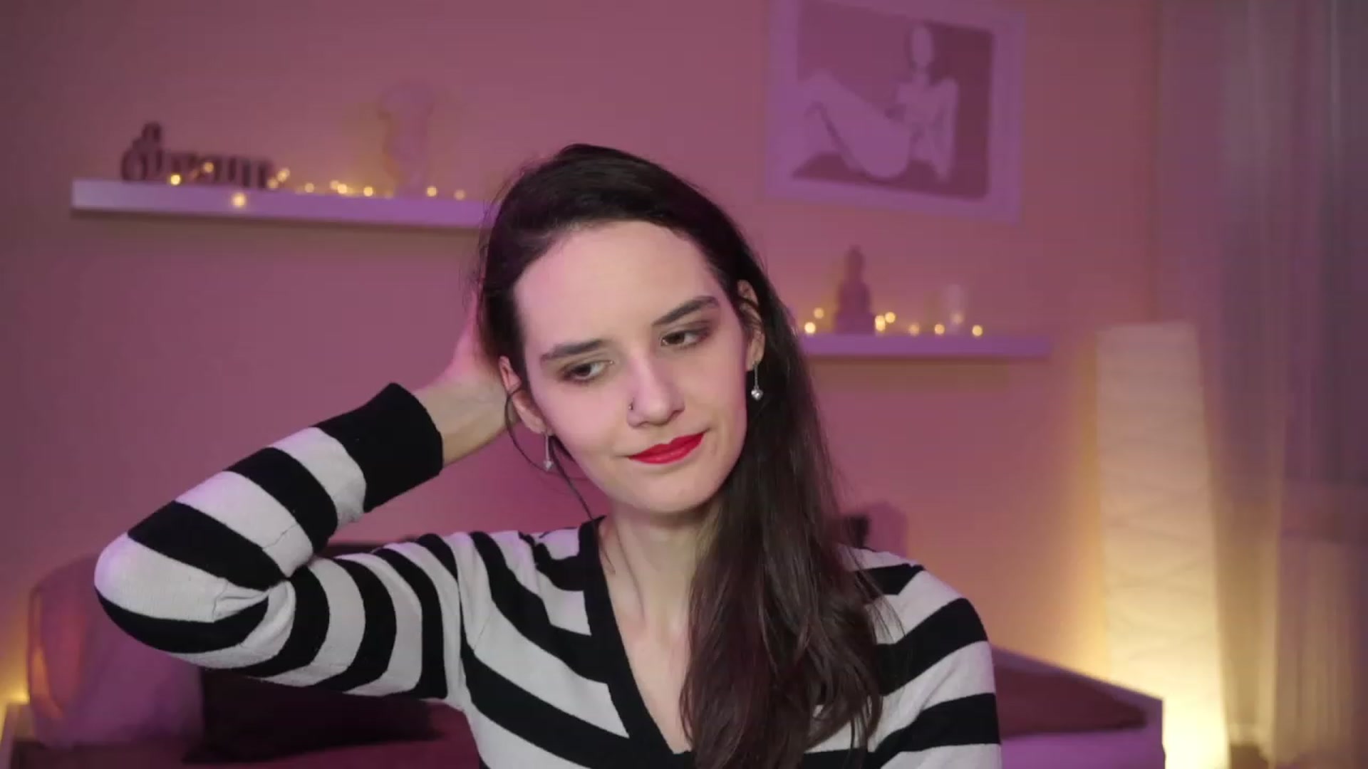 Gallery image thumbnail from YasmineGold's myfreecams stream on, 03/05/2024, 11:43 image 18 of 20