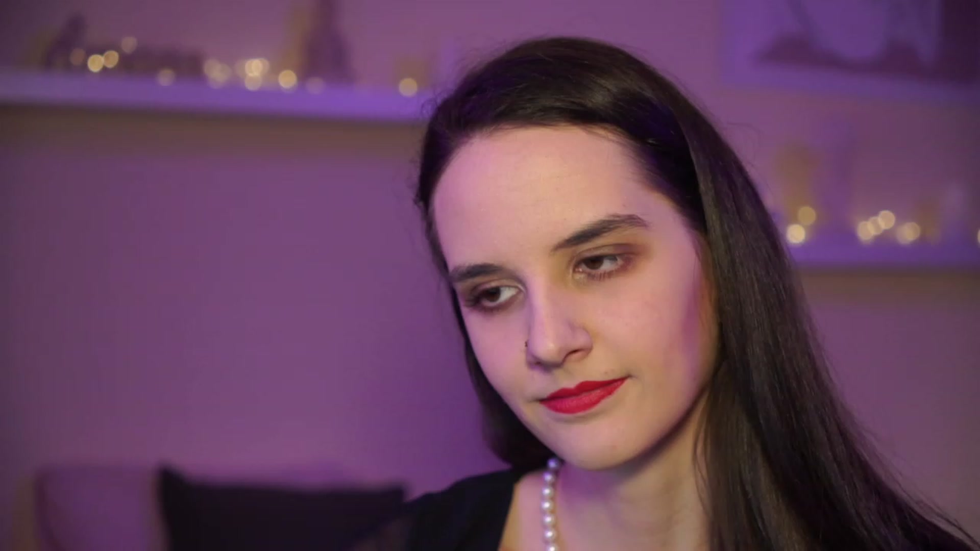 Gallery image thumbnail from YasmineGold's myfreecams stream on, 03/09/2024, 16:03 image 17 of 20