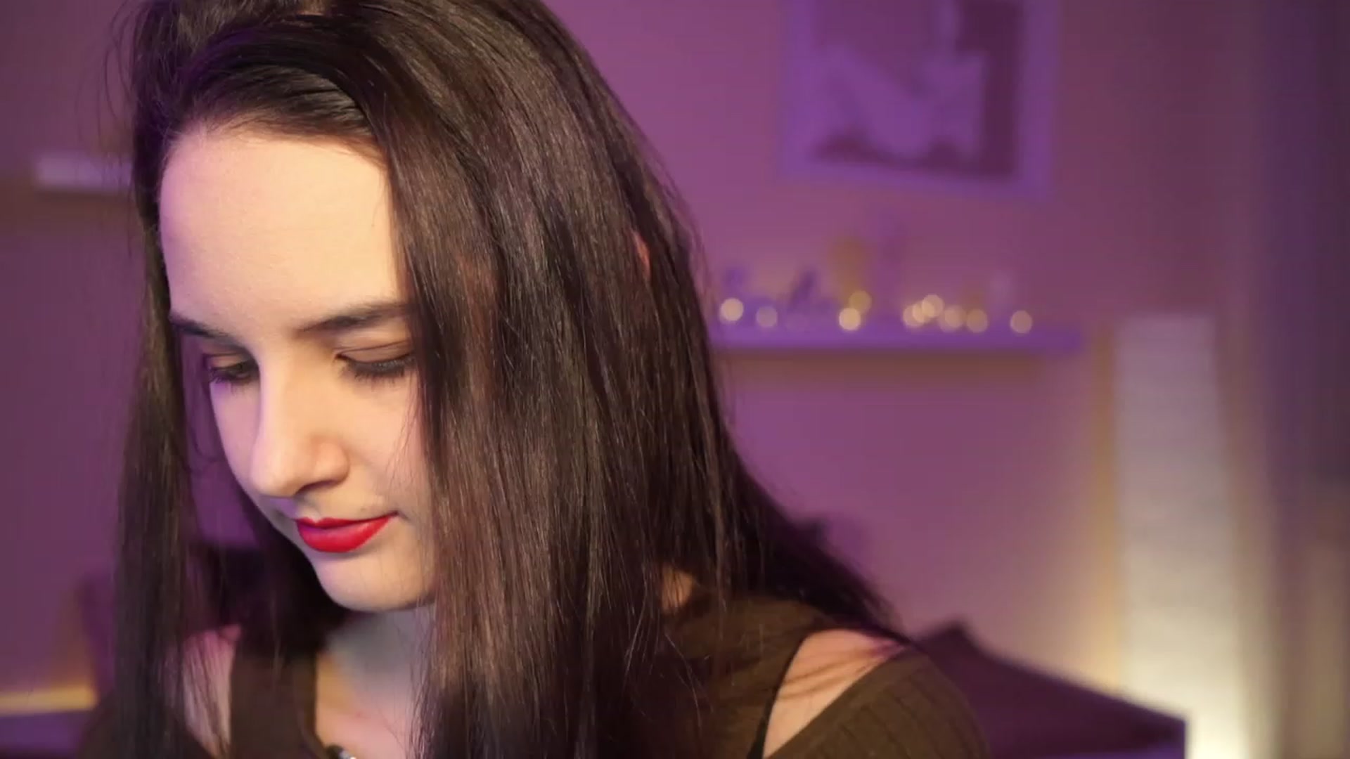Gallery image thumbnail from YasmineGold's myfreecams stream on, 03/10/2024, 12:11 image 18 of 20