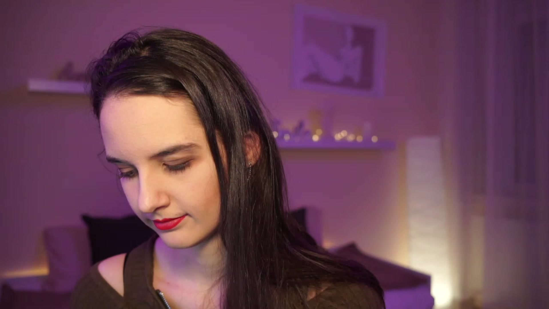 Gallery image thumbnail from YasmineGold's myfreecams stream on, 03/10/2024, 15:59 image 8 of 20