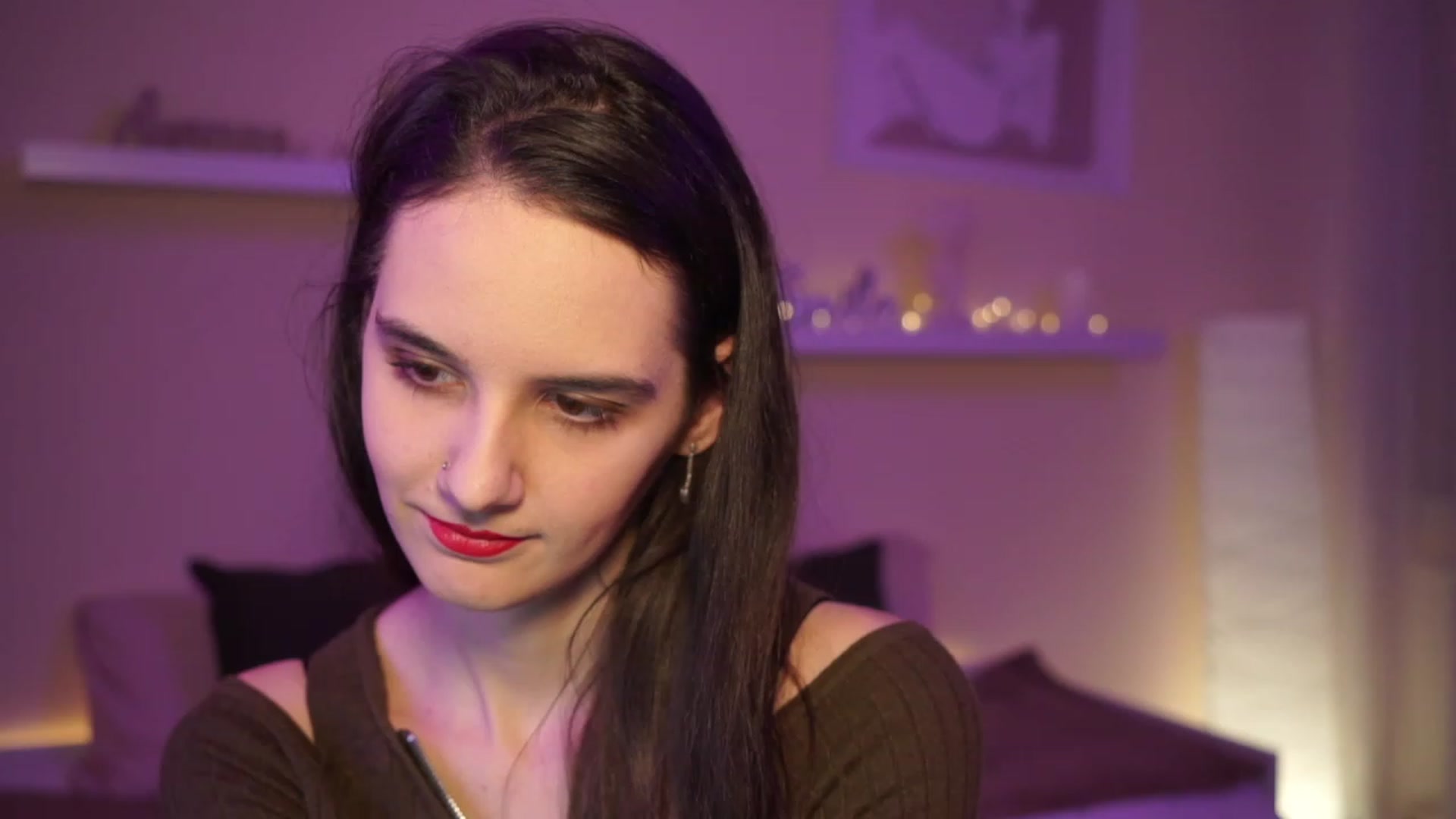 Gallery image thumbnail from YasmineGold's myfreecams stream on, 03/10/2024, 15:59 image 12 of 20