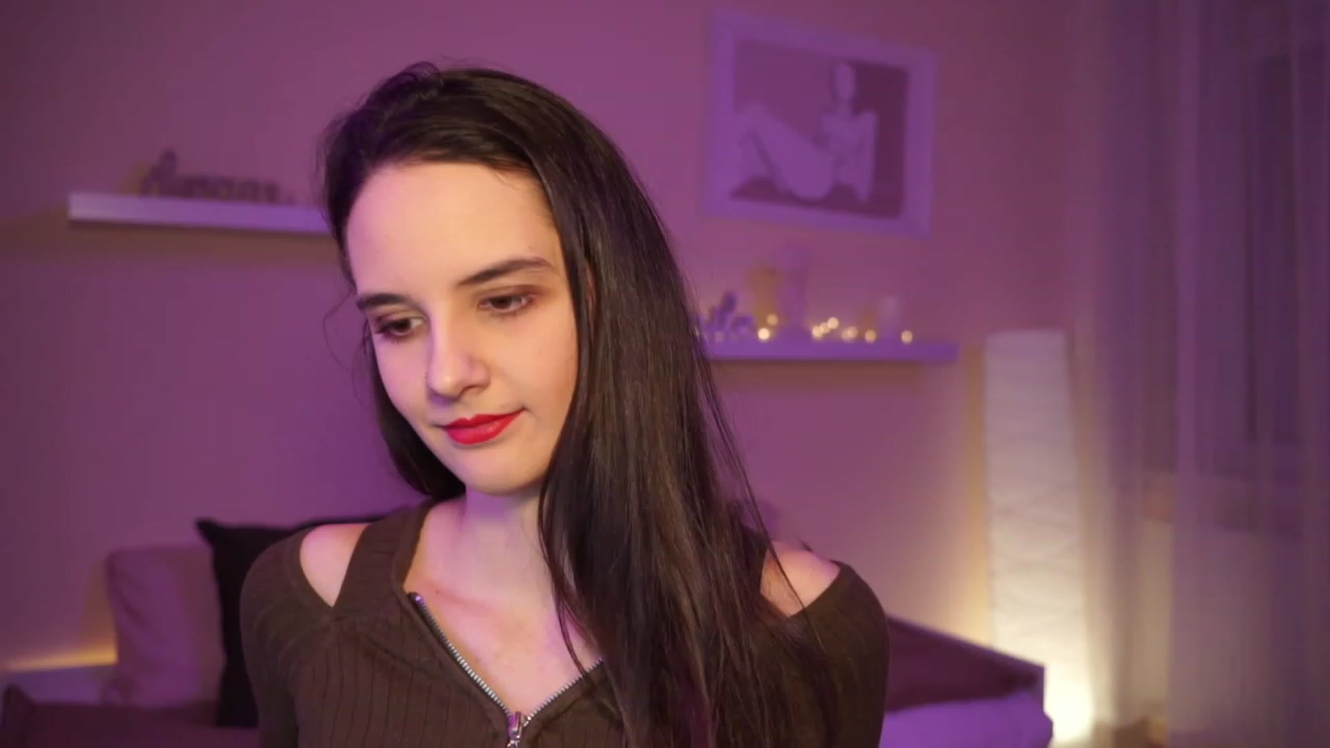 Gallery image thumbnail from YasmineGold's myfreecams stream on, 03/10/2024, 15:59 image 9 of 20