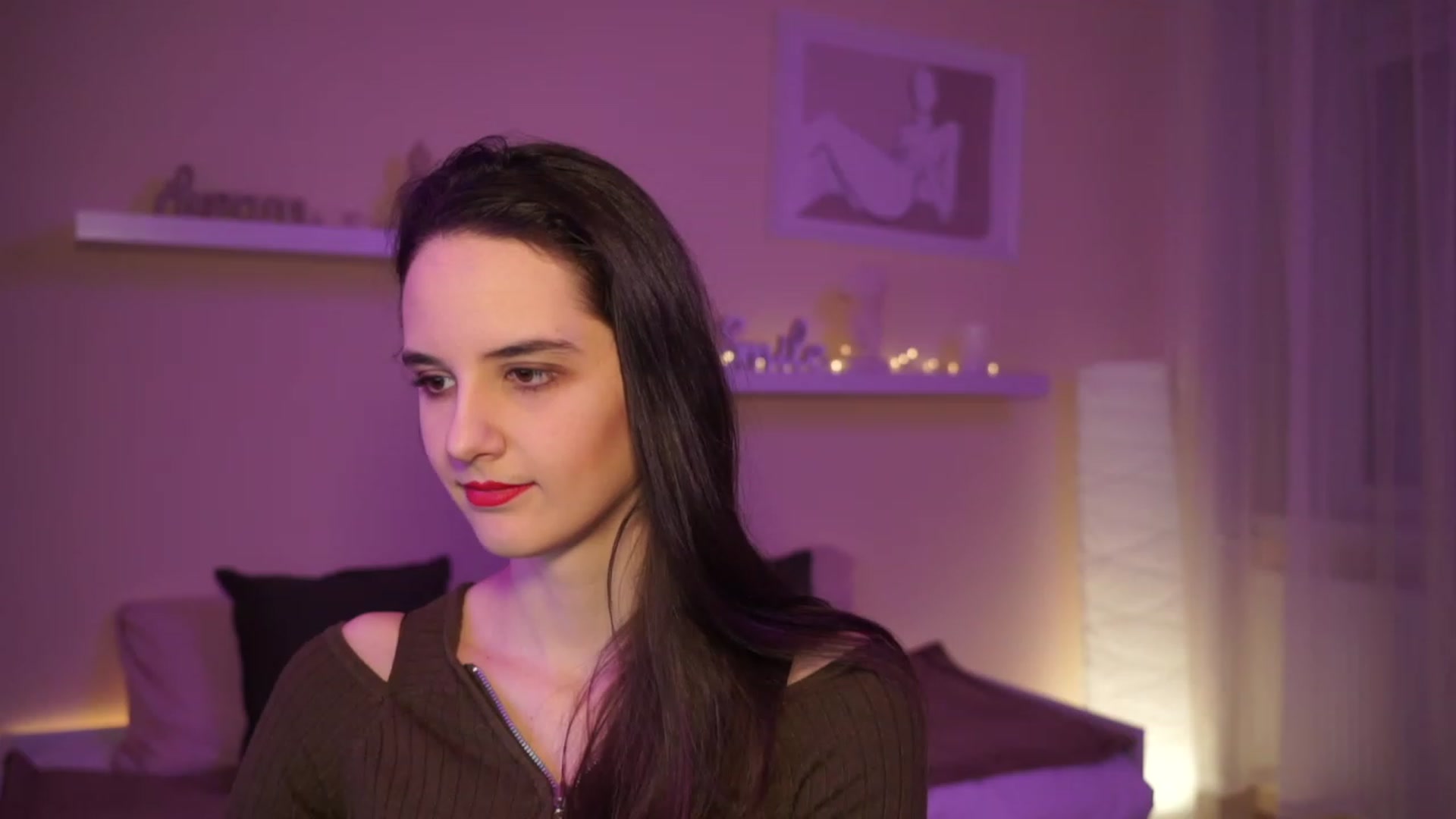 Gallery image thumbnail from YasmineGold's myfreecams stream on, 03/10/2024, 15:59 image 5 of 20