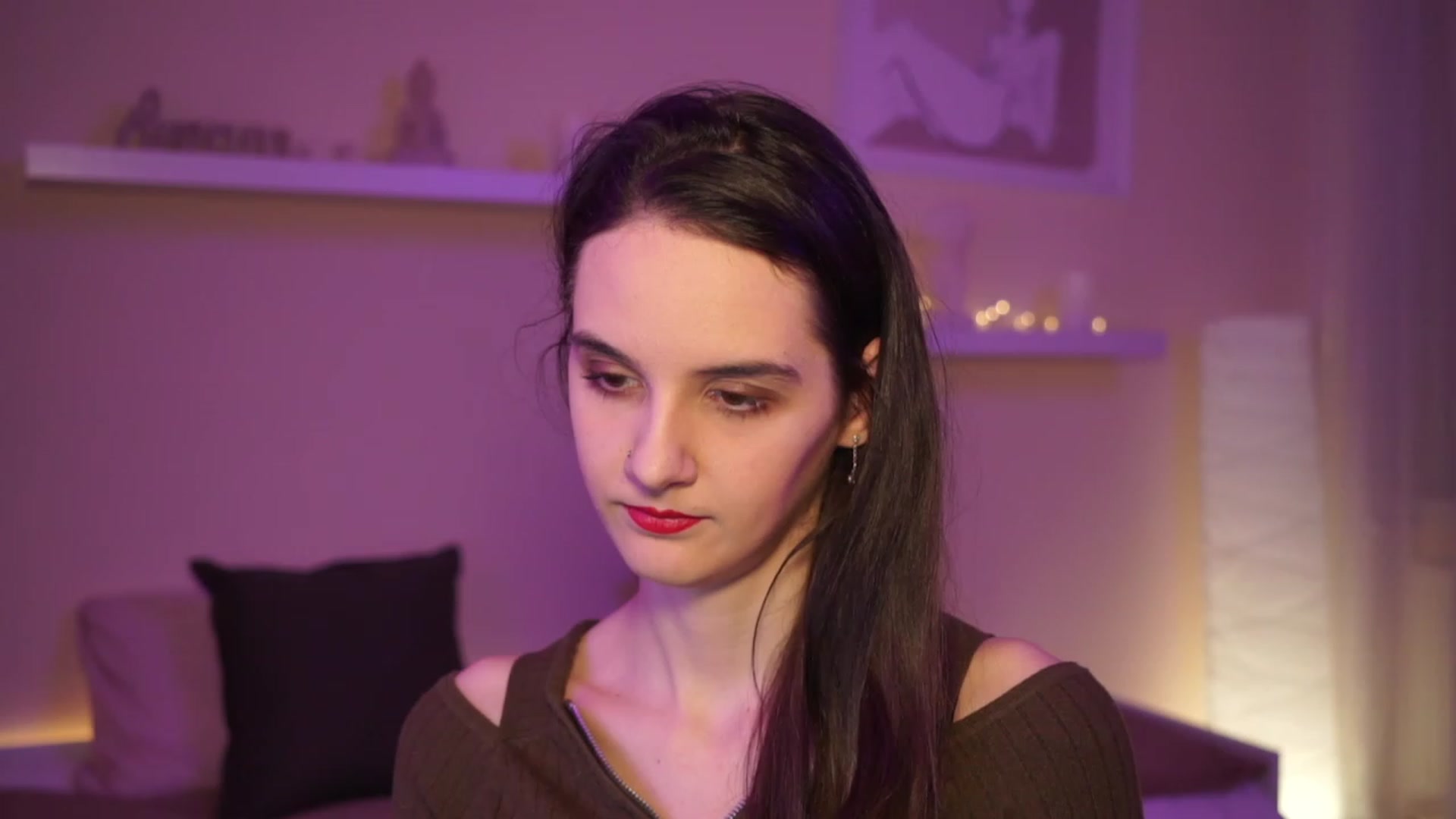 Gallery image thumbnail from YasmineGold's myfreecams stream on, 03/10/2024, 15:59 image 18 of 20