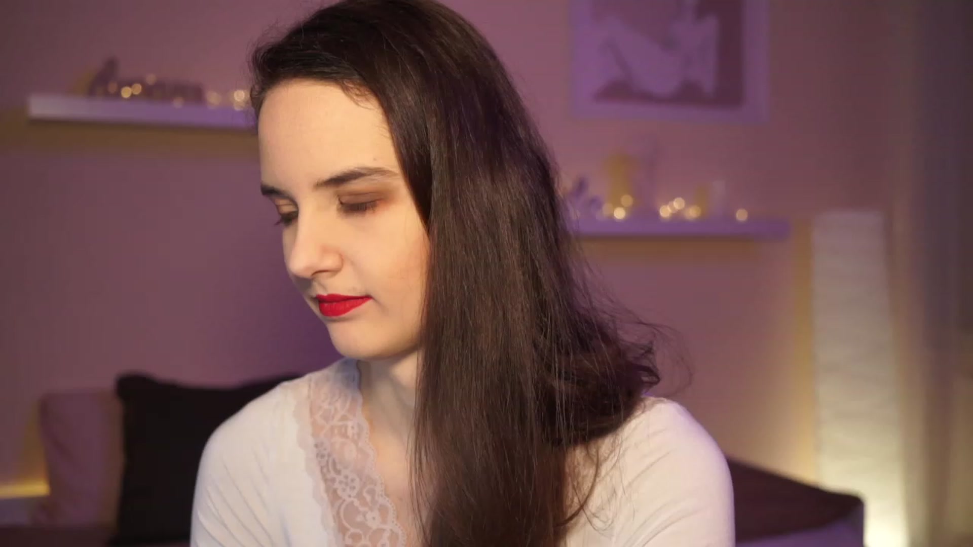 Gallery image thumbnail from YasmineGold's myfreecams stream on, 03/11/2024, 11:11 image 2 of 20