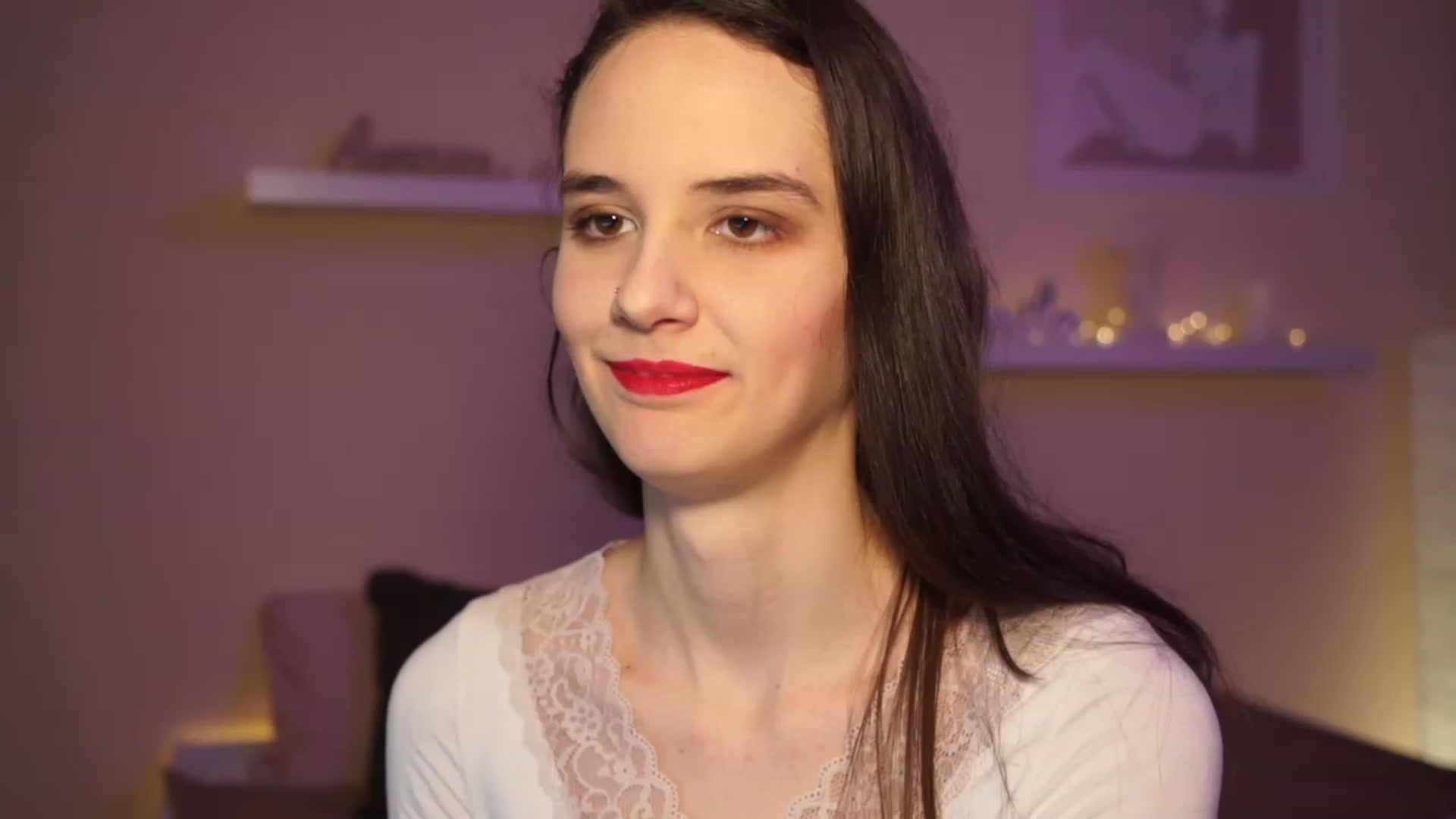 Gallery image thumbnail from YasmineGold's myfreecams stream on, 03/11/2024, 13:36 image 7 of 20