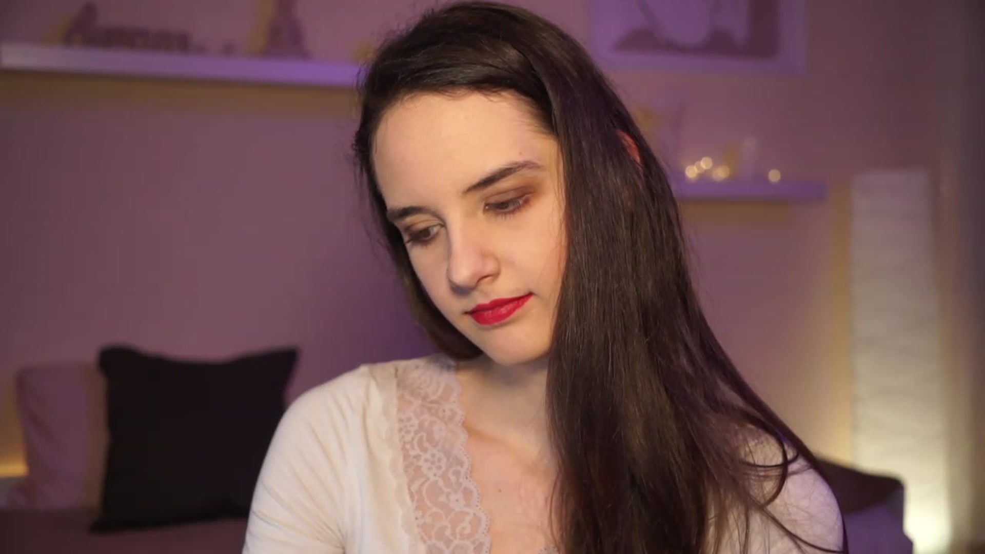 Gallery image thumbnail from YasmineGold's myfreecams stream on, 03/11/2024, 13:36 image 18 of 20