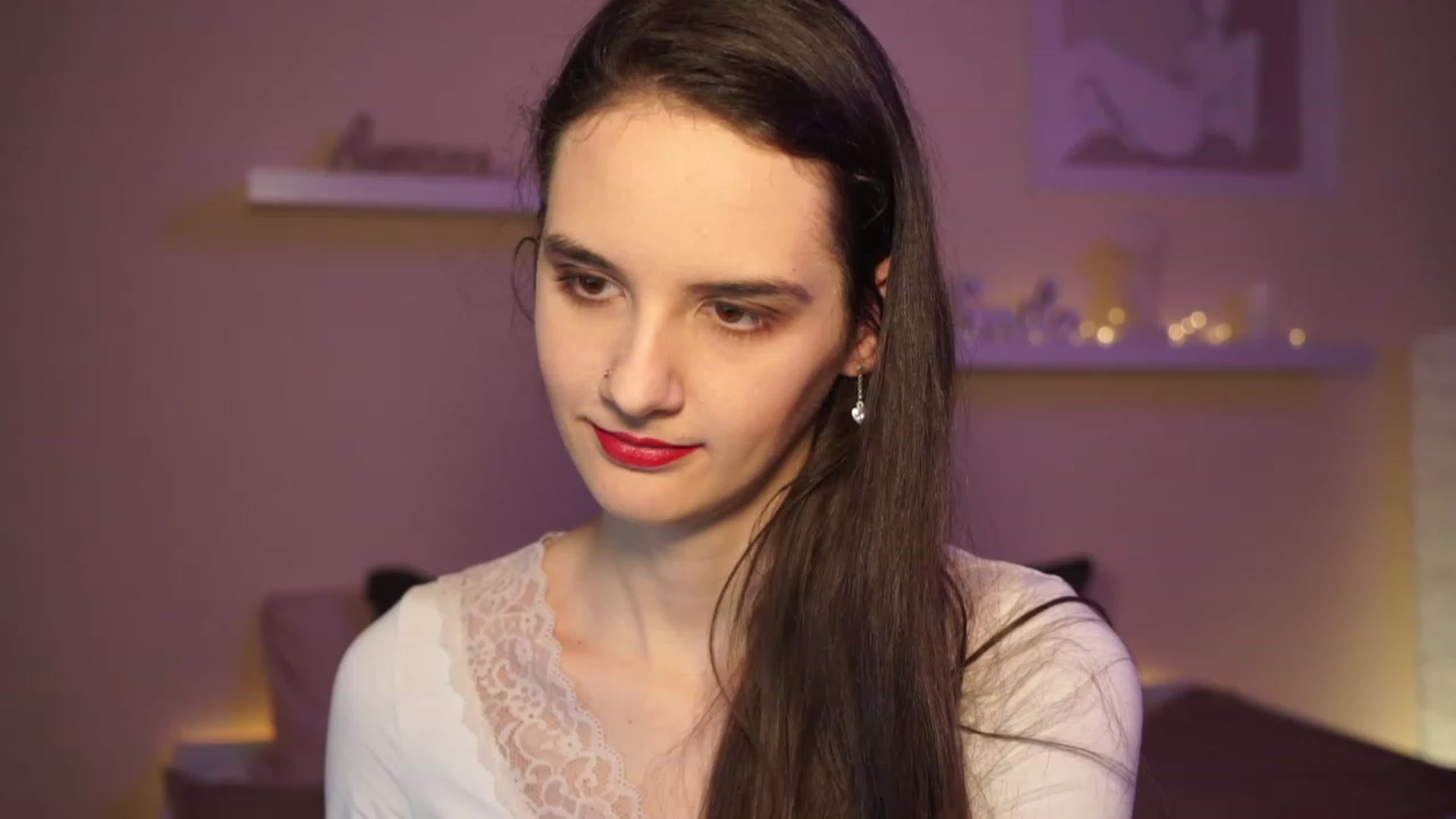 Gallery image thumbnail from YasmineGold's myfreecams stream on, 03/11/2024, 13:36 image 4 of 20