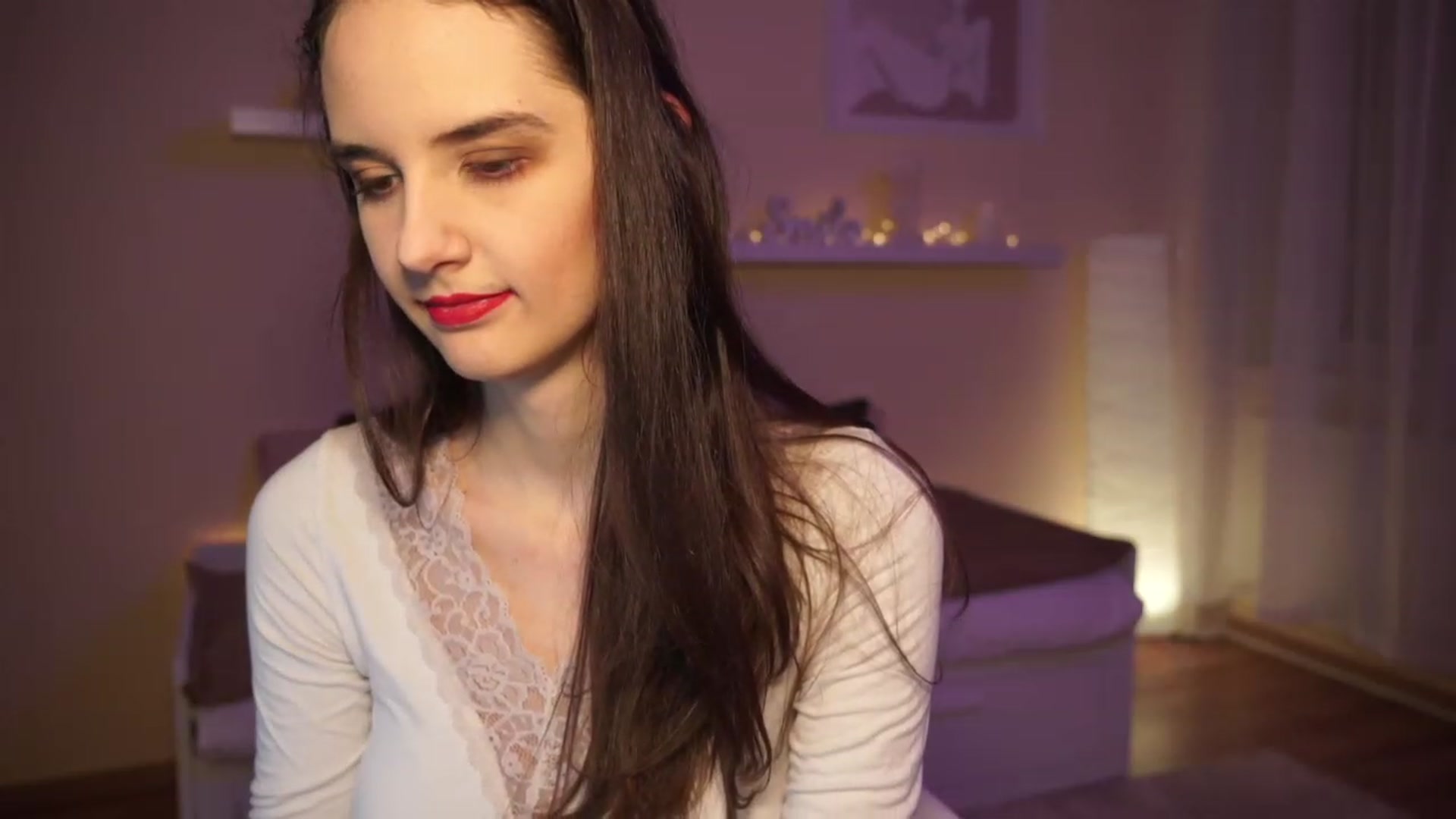 Gallery image thumbnail from YasmineGold's myfreecams stream on, 03/11/2024, 13:36 image 15 of 20