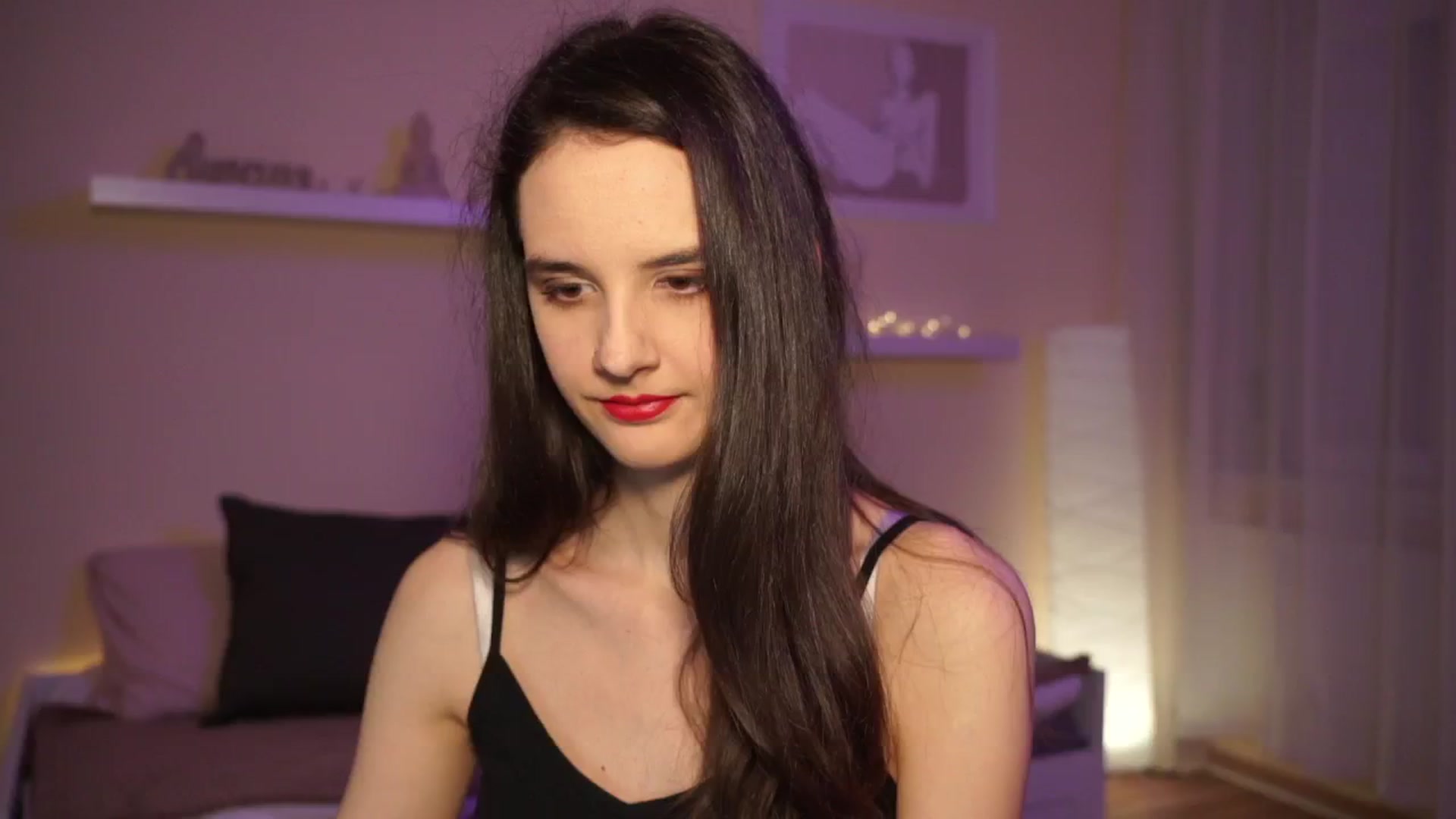 Gallery image thumbnail from YasmineGold's myfreecams stream on, 03/13/2024, 14:40 image 20 of 20