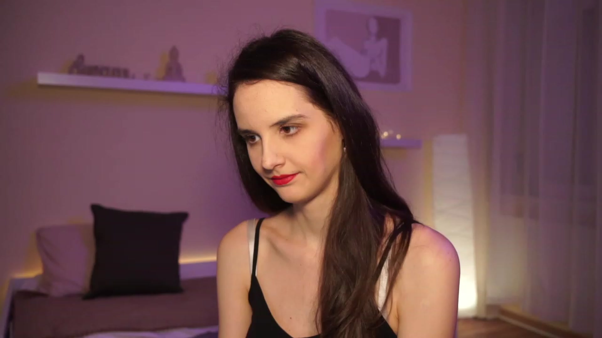 Gallery image thumbnail from YasmineGold's myfreecams stream on, 03/13/2024, 15:00 image 7 of 20
