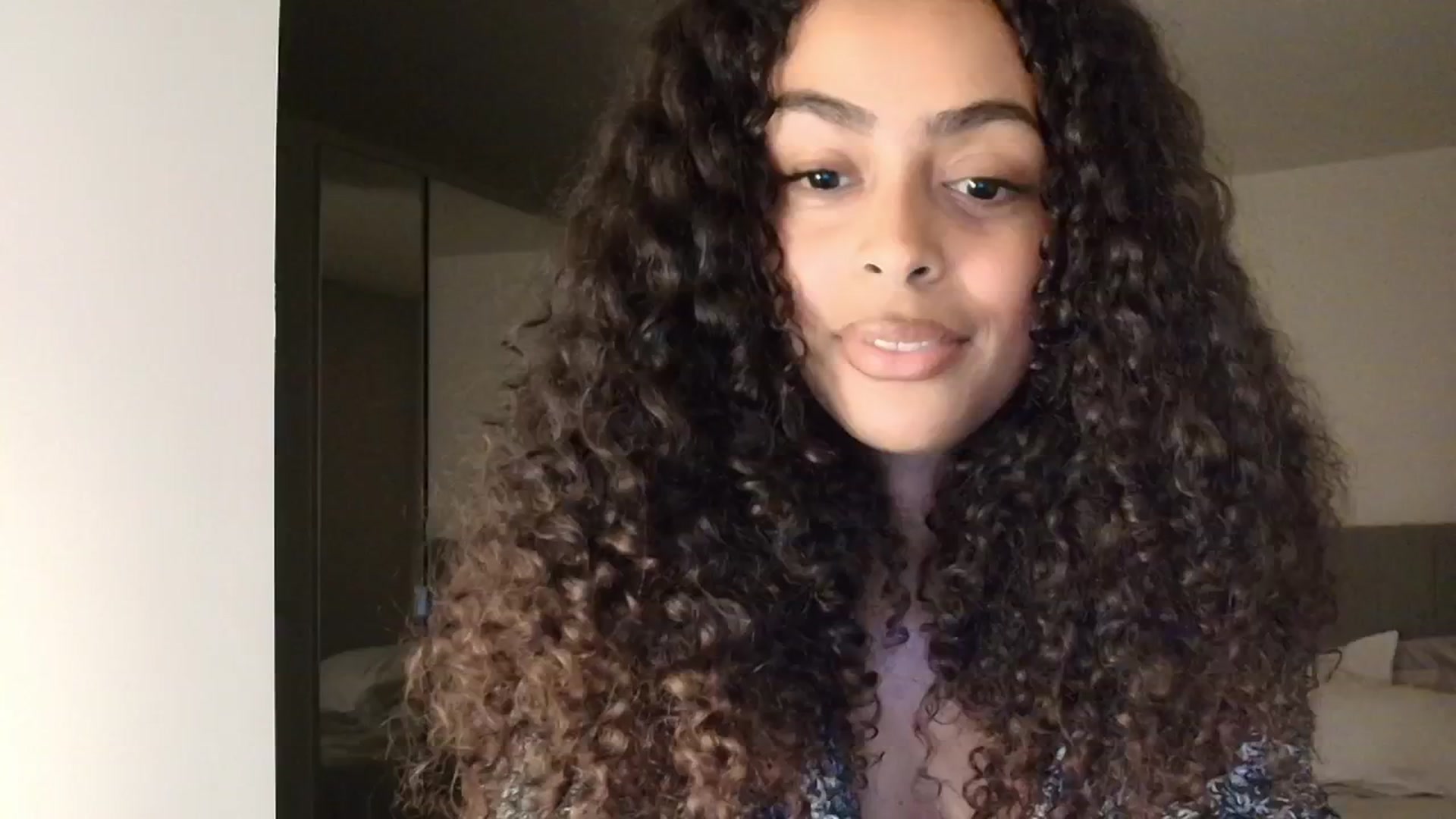Gallery image thumbnail from Yasmingarcia's myfreecams stream on, 11/24/2024, 23:47 image 15 of 20