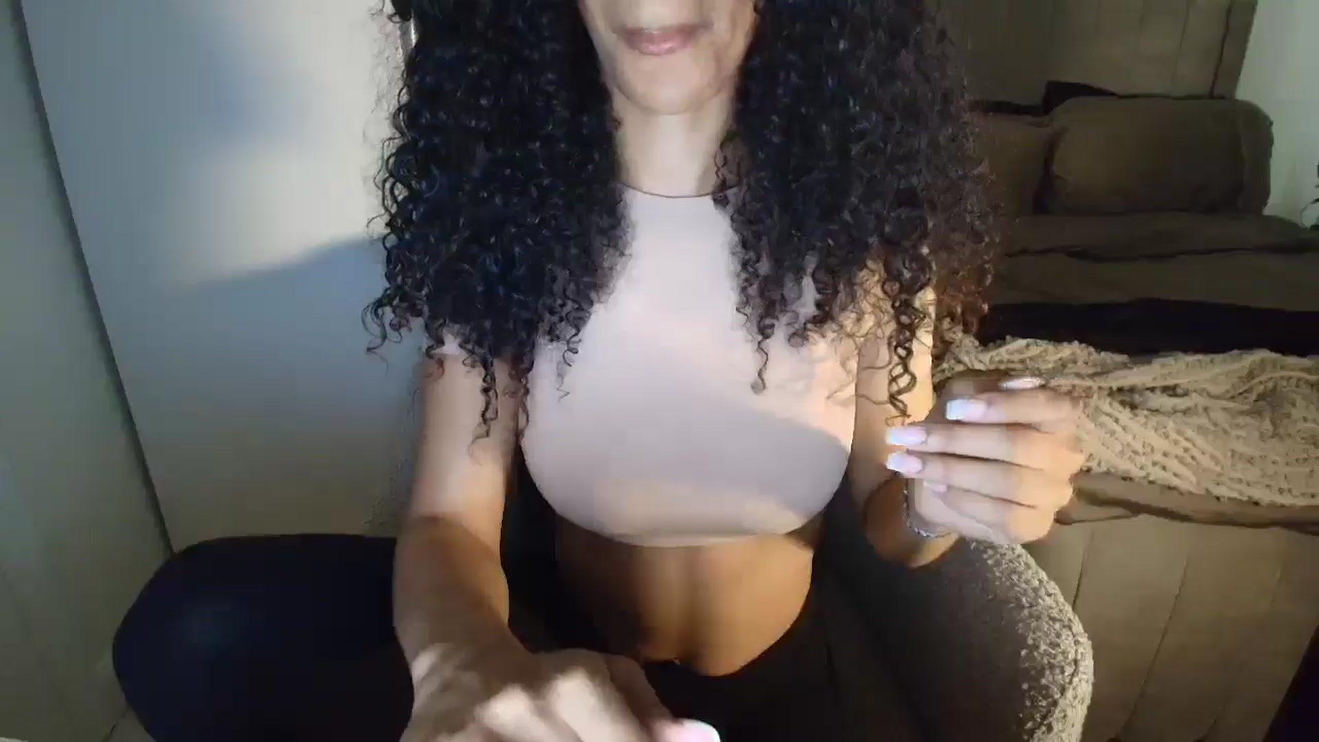 Gallery image thumbnail from Yasmingarcia's myfreecams stream on, 06/20/2025, 10:59 image 13 of 20