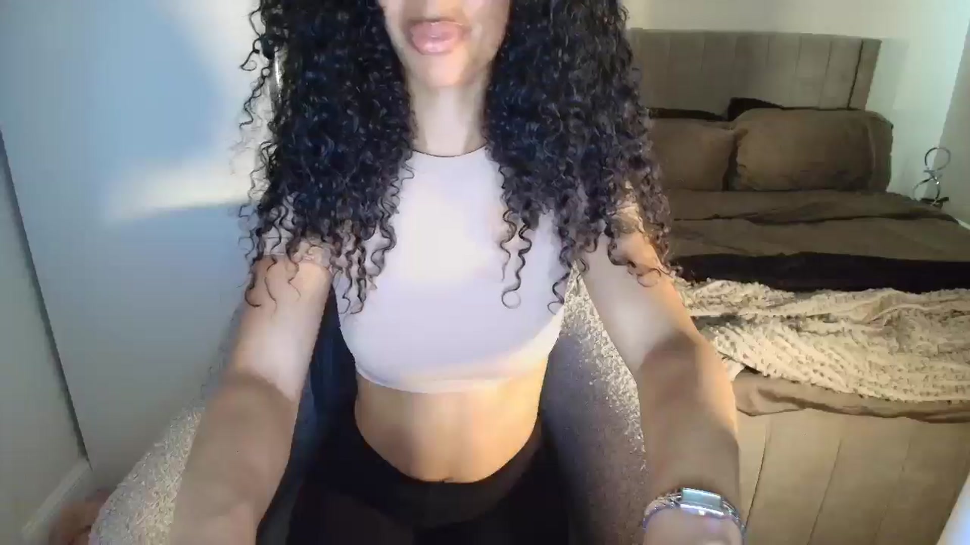 Gallery image thumbnail from Yasmingarcia's myfreecams stream on, 06/20/2025, 10:59 image 4 of 20