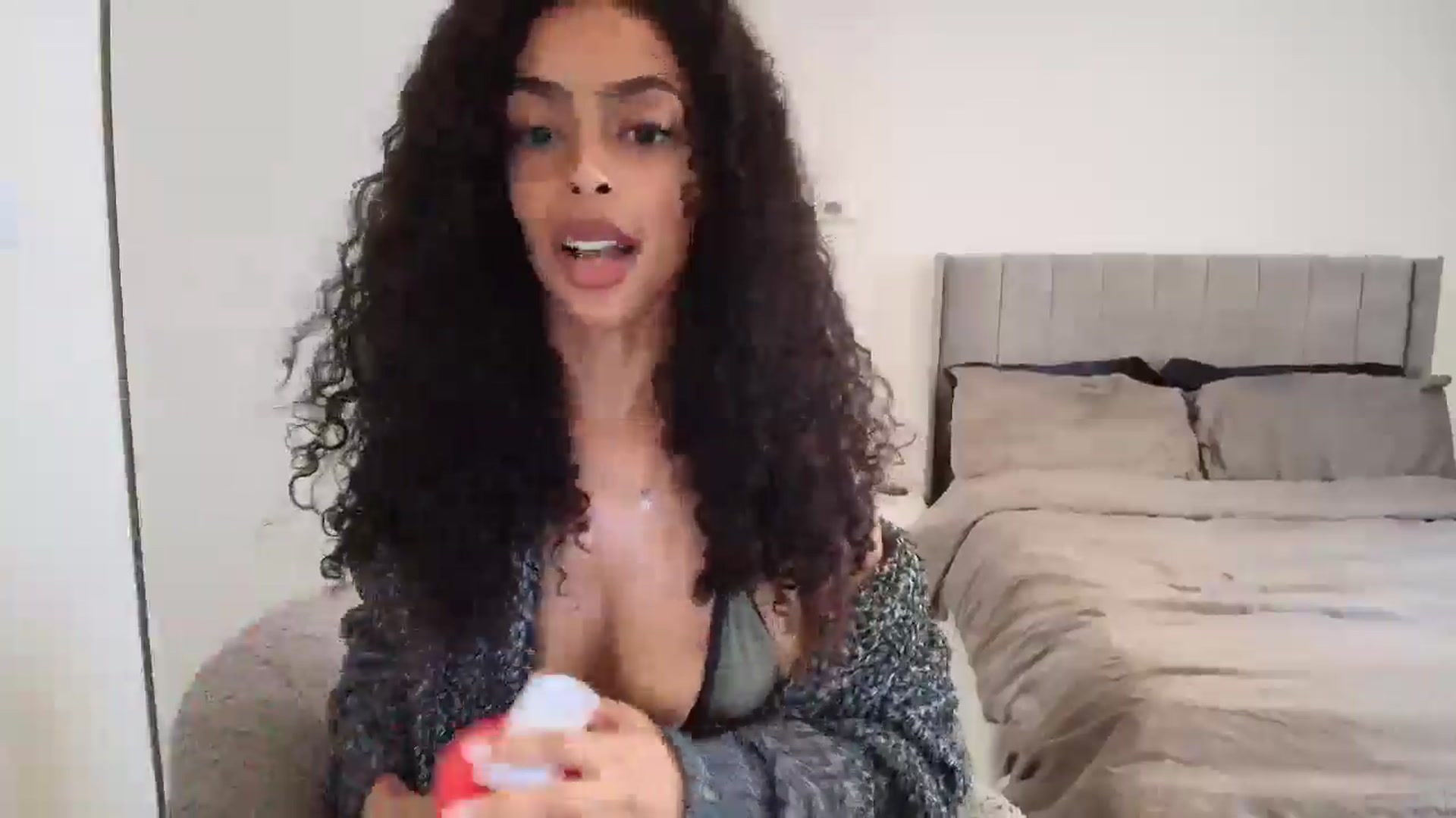 Gallery image thumbnail from Yasmingarcia's myfreecams stream on, 09/09/2025, 16:02 image 3 of 20