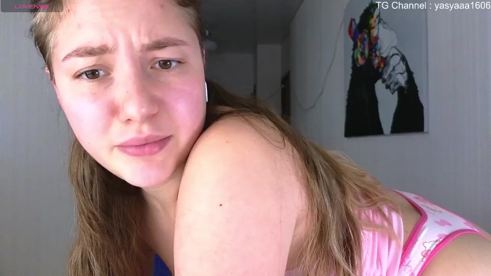 Gallery image thumbnail from Yasyaaa's myfreecams stream on, 11/02/2025, 13:05 image 3 of 20