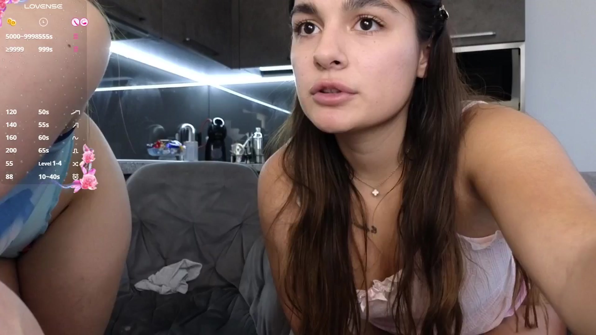 Gallery image thumbnail from Yasyaaa's myfreecams stream on, 12/26/2025, 13:51 image 13 of 20