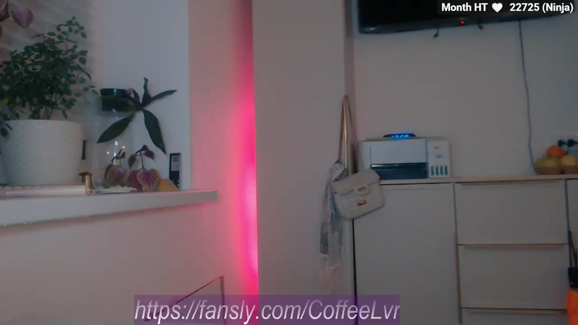 Gallery image thumbnail from Yeah_So_What's myfreecams stream on, 08/21/2026, 20:41 image 14 of 20
