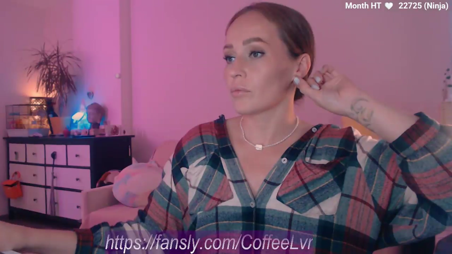 Gallery image thumbnail from Yeah_So_What's myfreecams stream on, 08/27/2026, 17:43 image 12 of 20