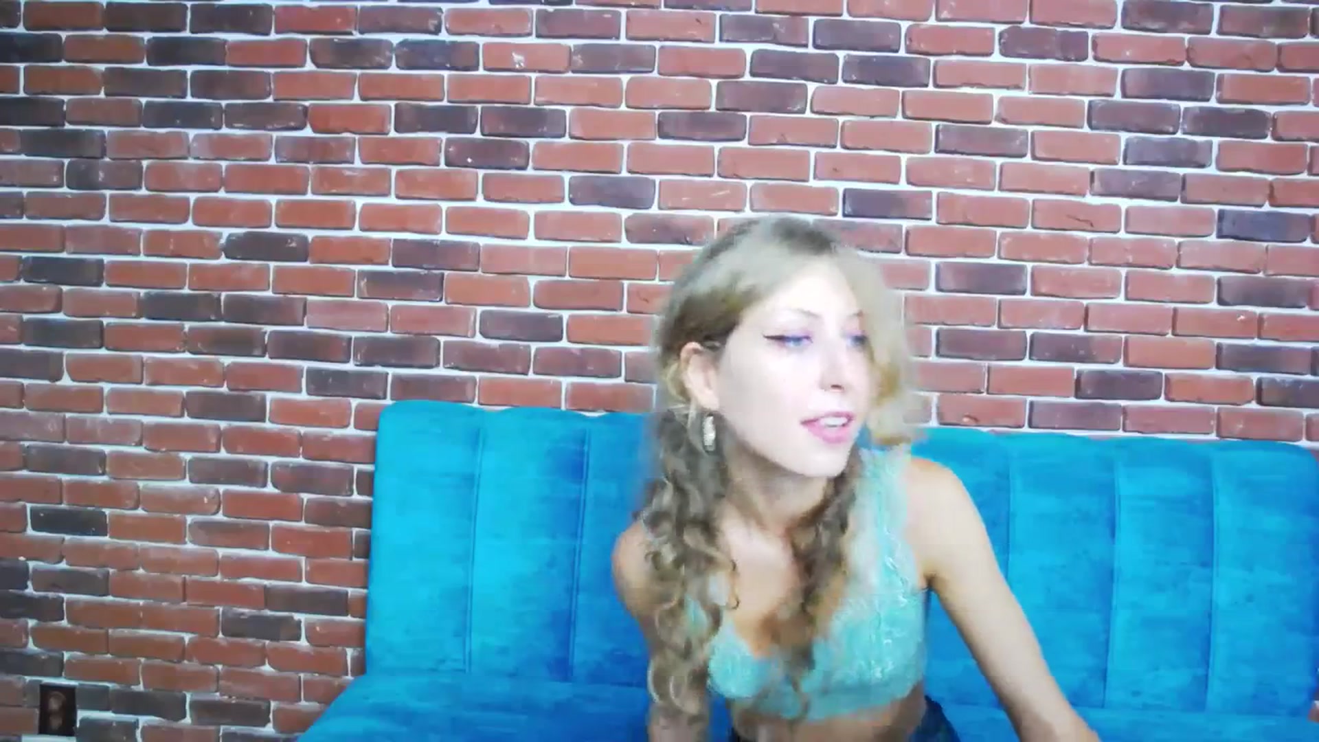 Gallery image thumbnail from Yenifairy's myfreecams stream on, 09/16/2023, 19:36 image 3 of 20