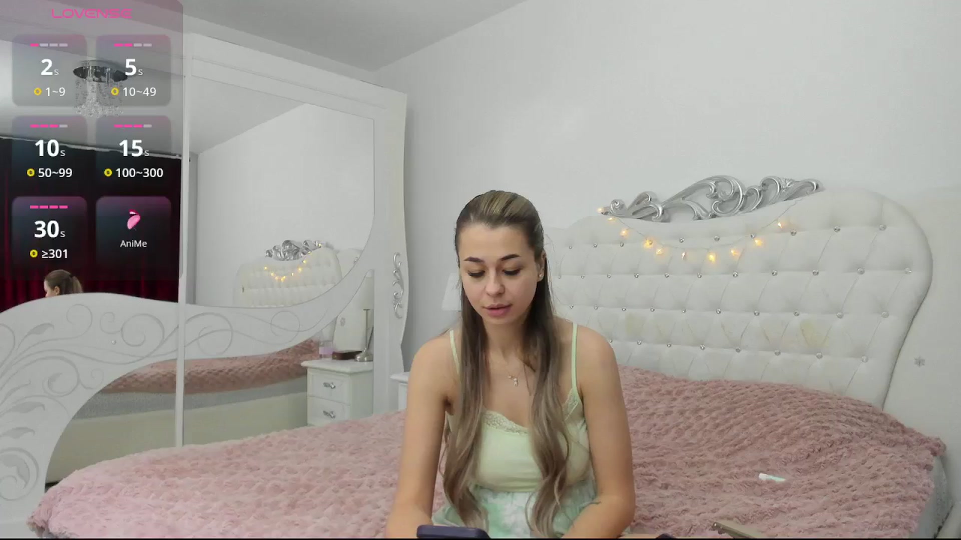 Gallery image thumbnail from Yennefer07's myfreecams stream on, 12/12/2024, 21:53 image 5 of 20