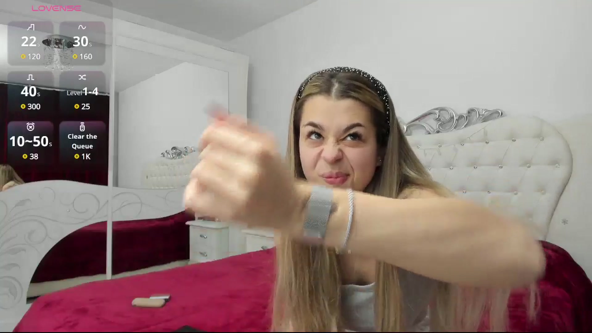 Gallery image thumbnail from Yennefer07's myfreecams stream on, 01/09/2025, 21:24 image 6 of 20