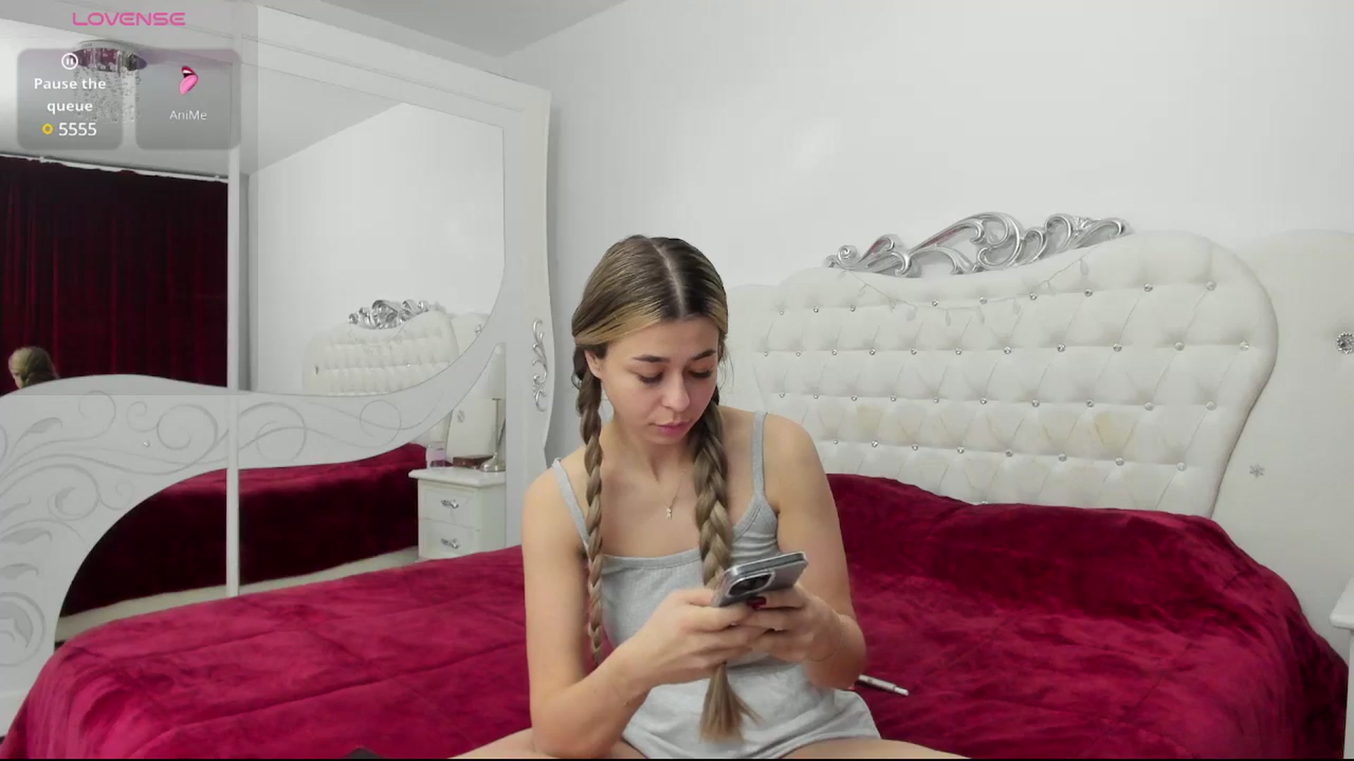 Gallery image thumbnail from Yennefer07's myfreecams stream on, 01/12/2025, 20:32 image 13 of 20