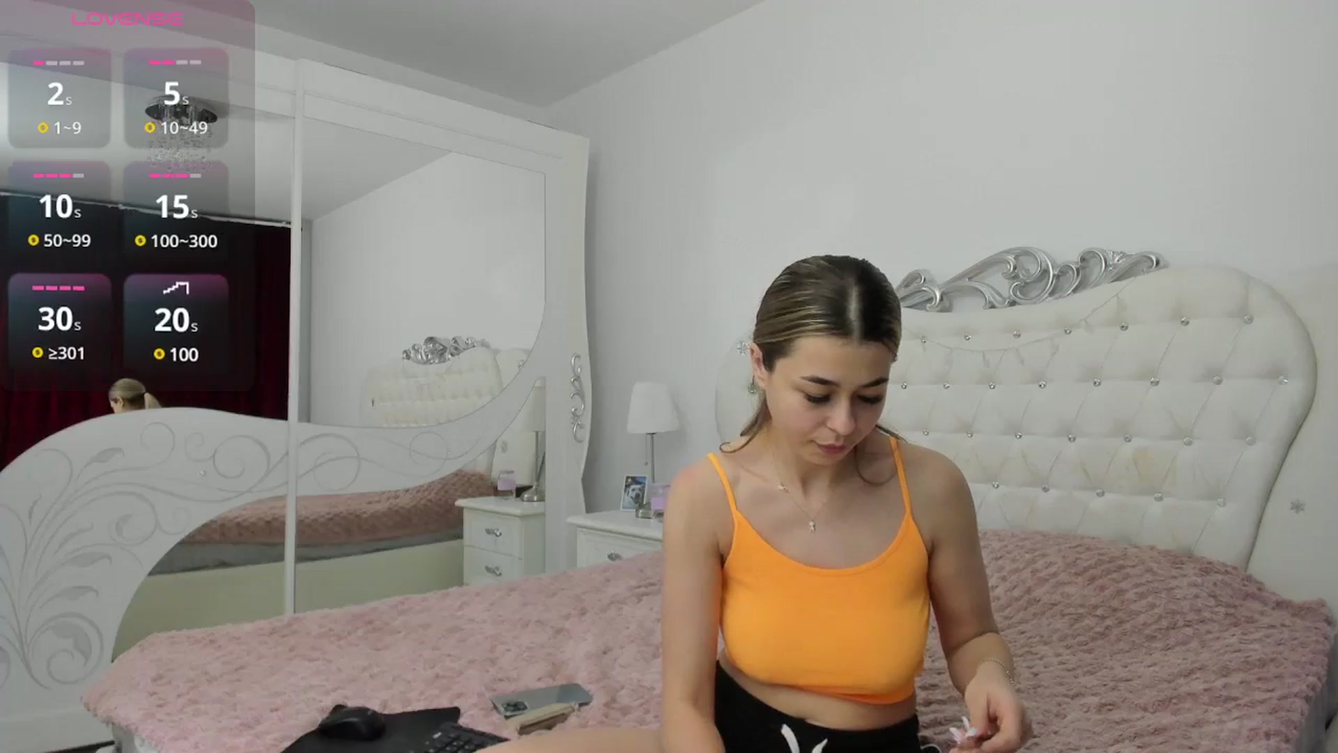 Gallery image thumbnail from Yennefer07's myfreecams stream on, 01/29/2025, 20:05 image 8 of 20