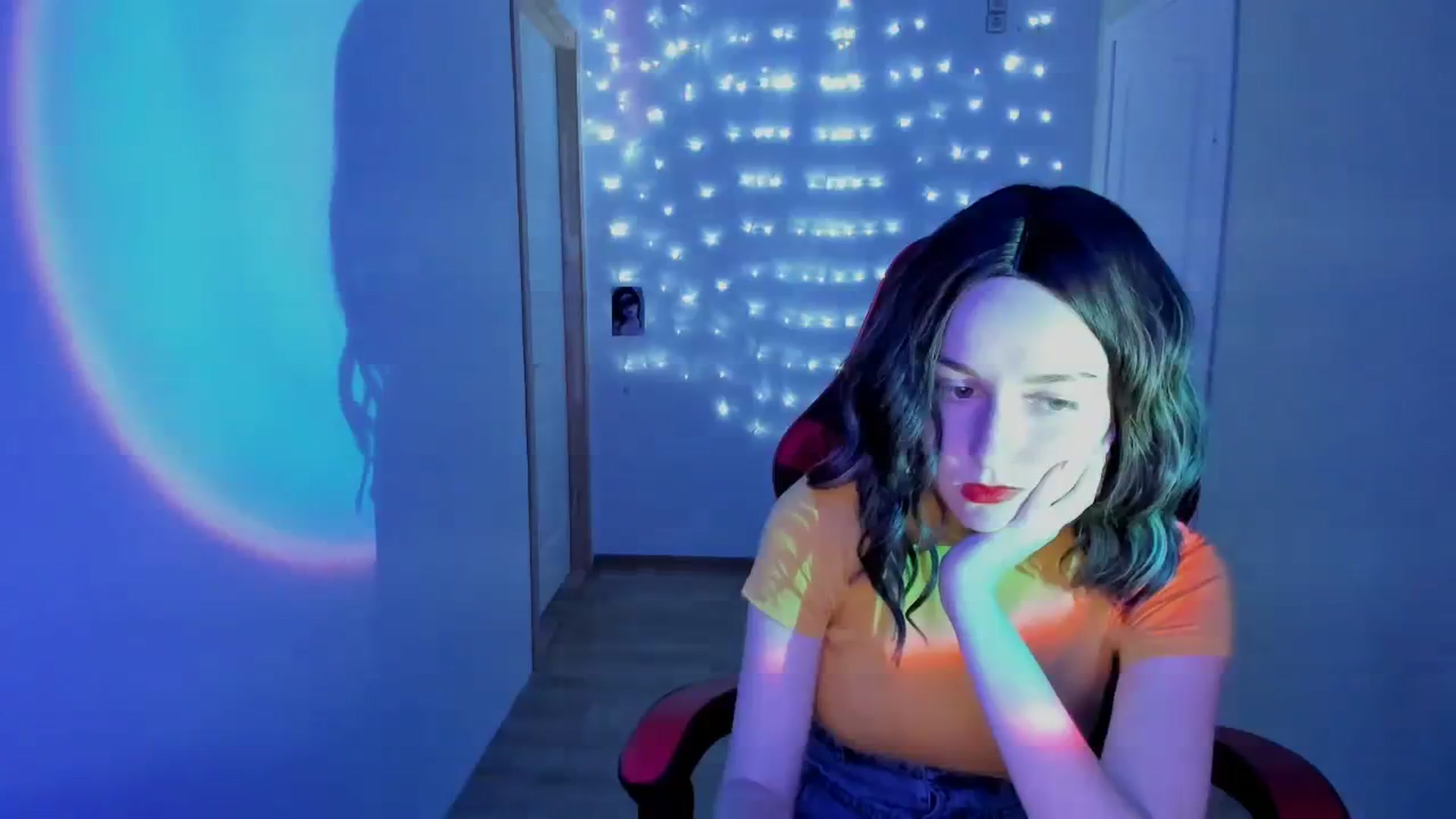 Gallery image thumbnail from Yennefer_71's myfreecams stream on, 09/25/2023, 10:46 image 6 of 20