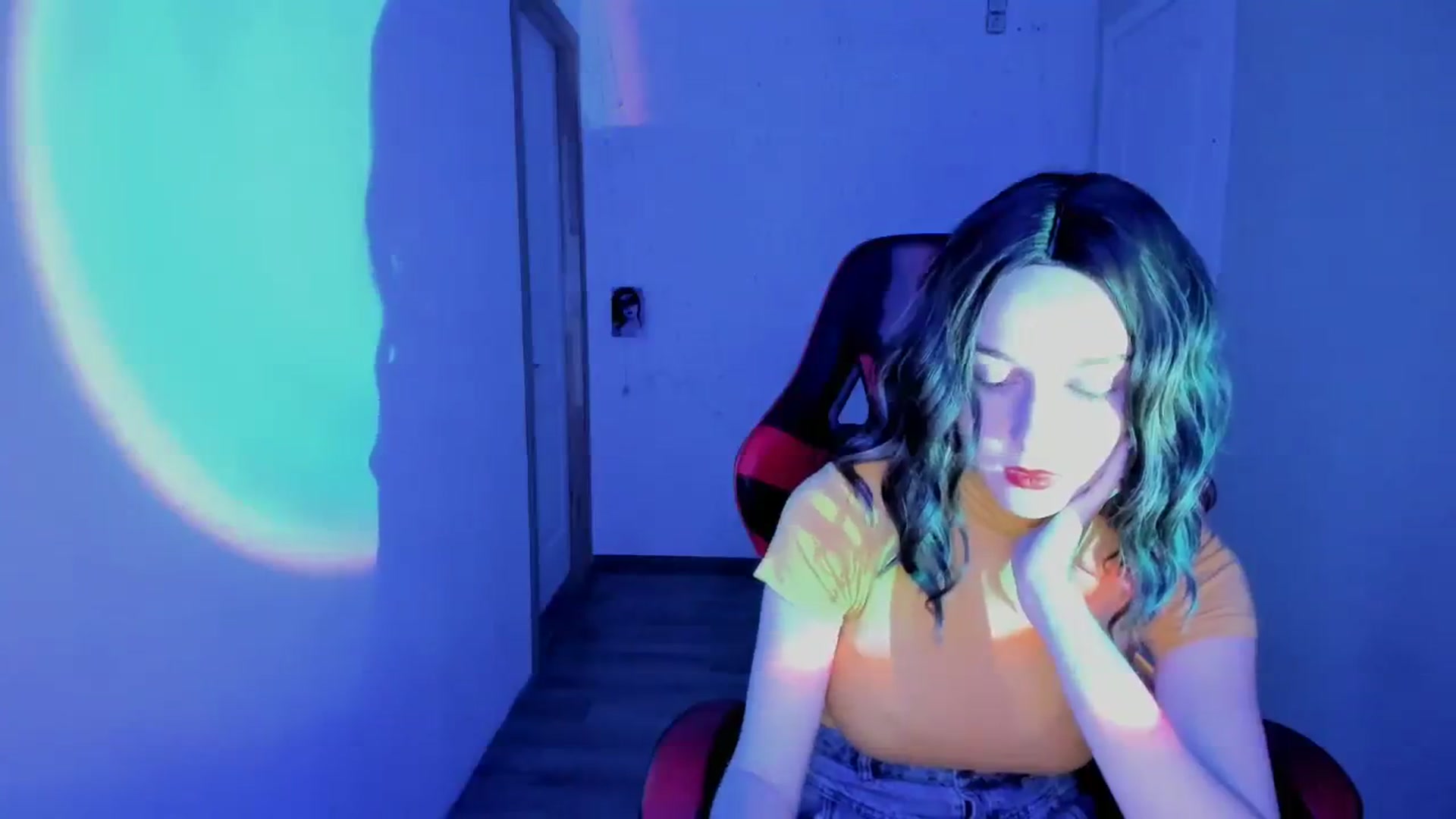 Gallery image thumbnail from Yennefer_71's myfreecams stream on, 09/25/2023, 10:46 image 20 of 20