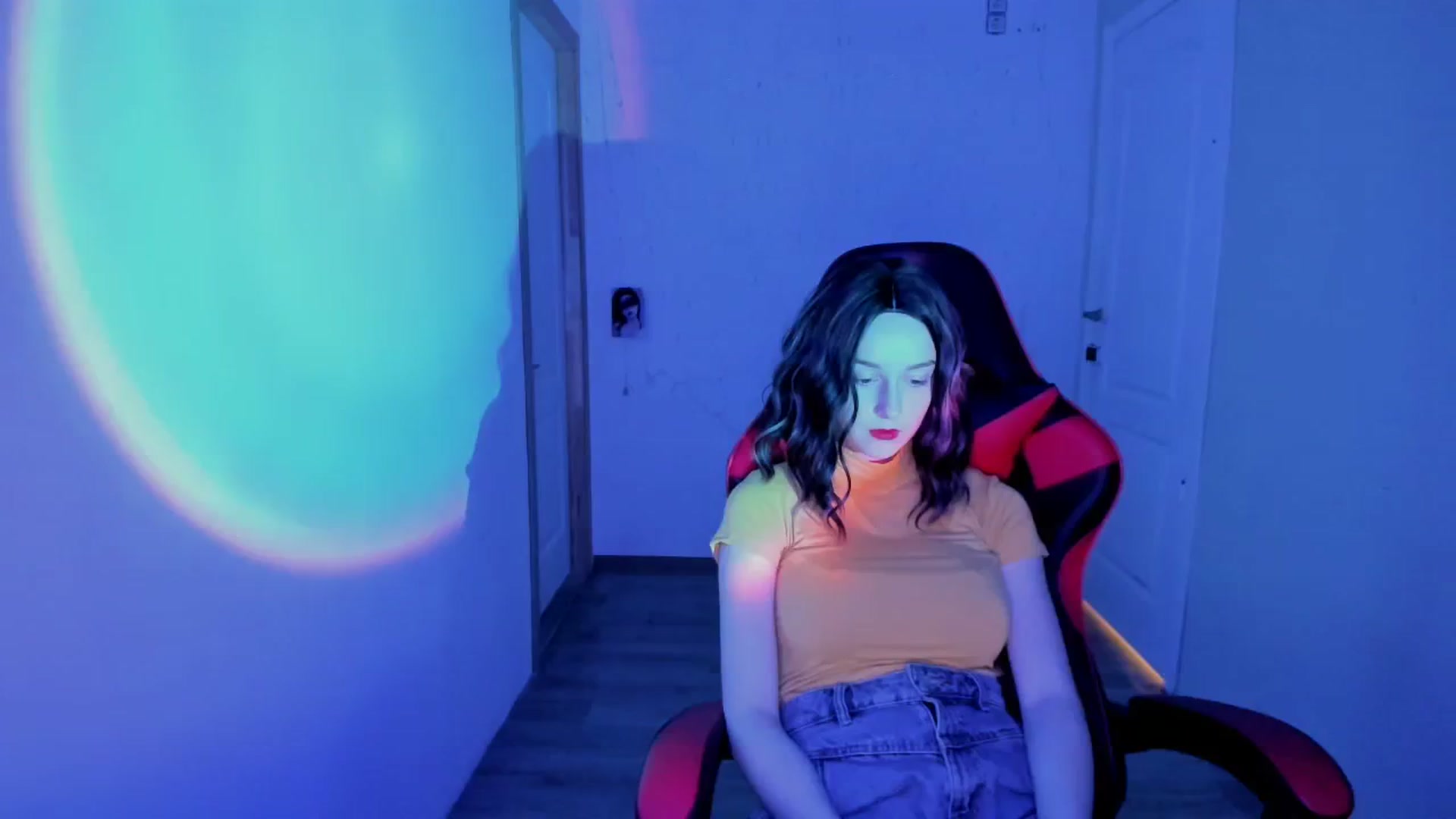 Gallery image thumbnail from Yennefer_71's myfreecams stream on, 09/25/2023, 10:46 image 13 of 20