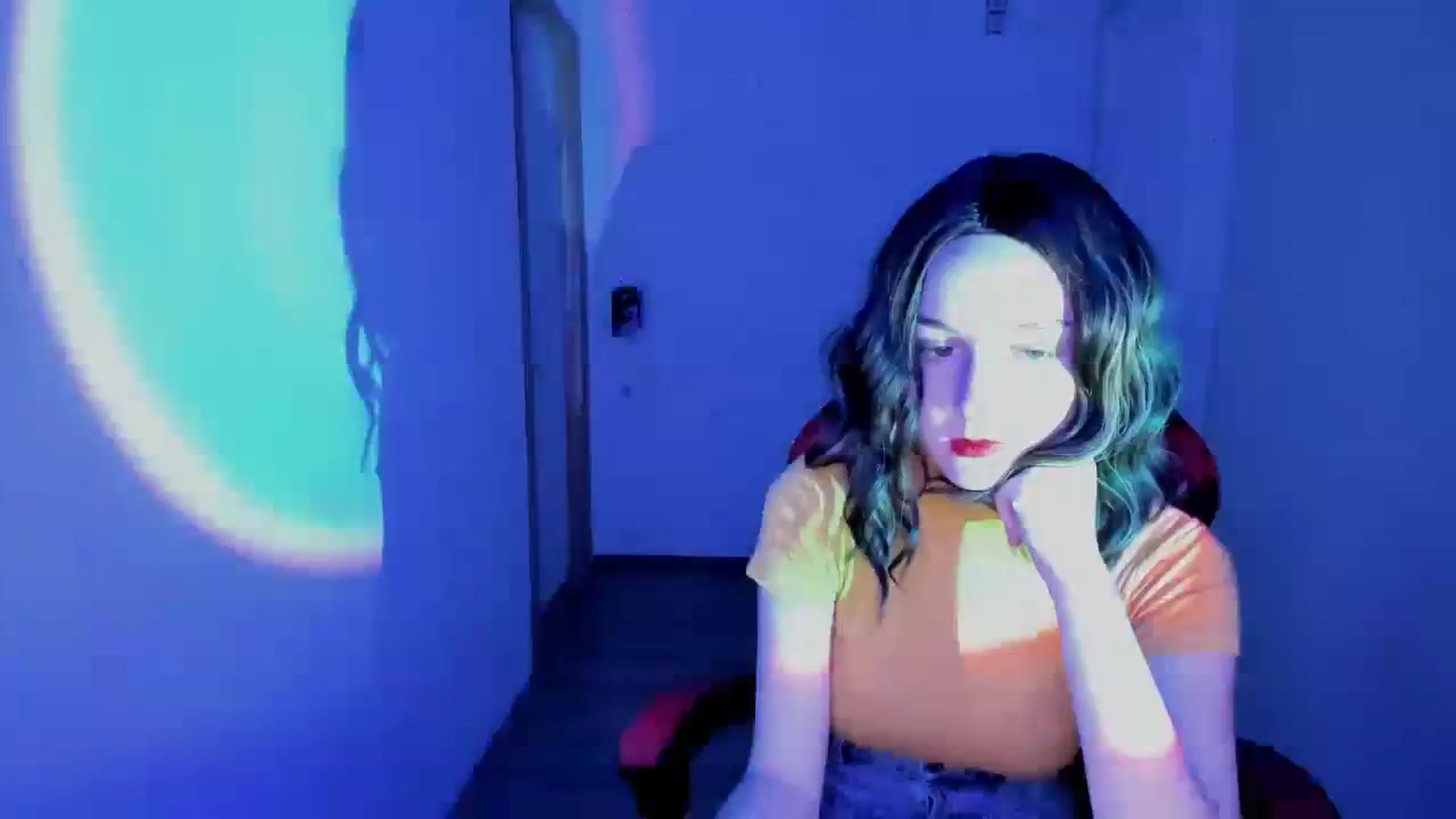 Gallery image thumbnail from Yennefer_71's myfreecams stream on, 09/25/2023, 10:46 image 1 of 20